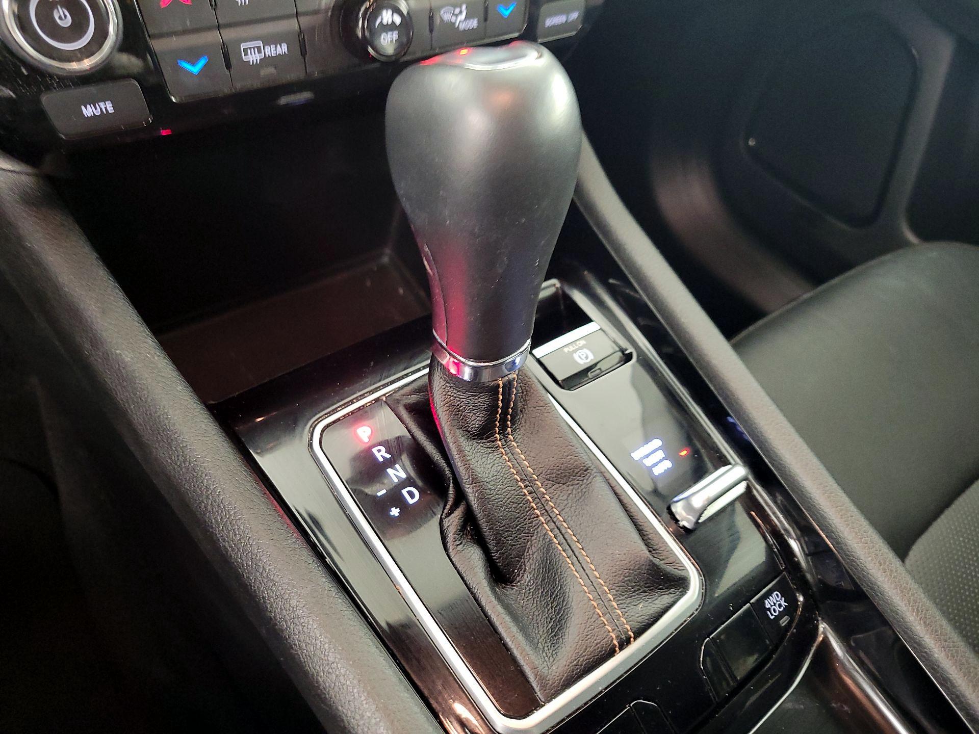 Thumbnail: 2022 Jeep Compass - 17