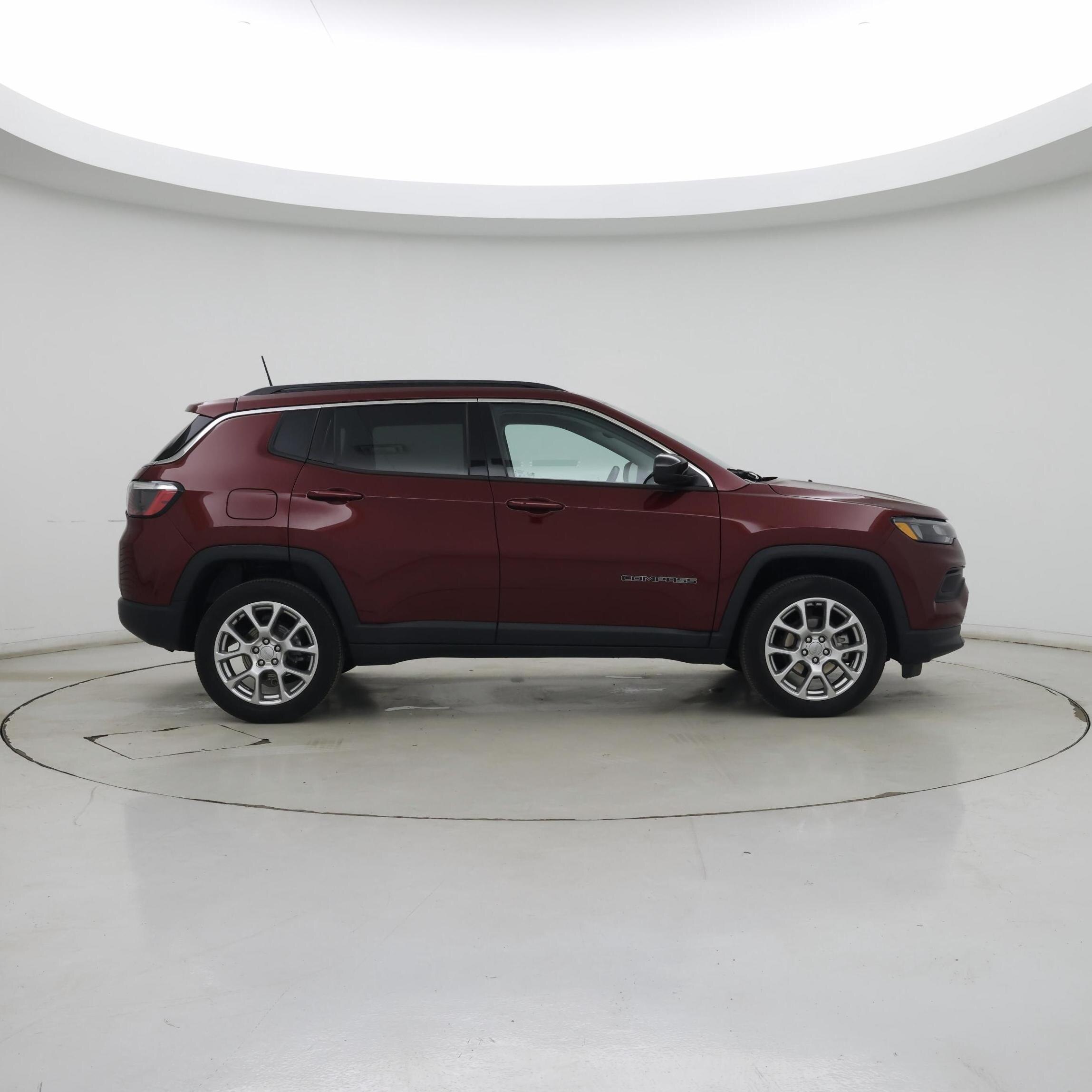 Thumbnail: 2022 Jeep Compass - 7