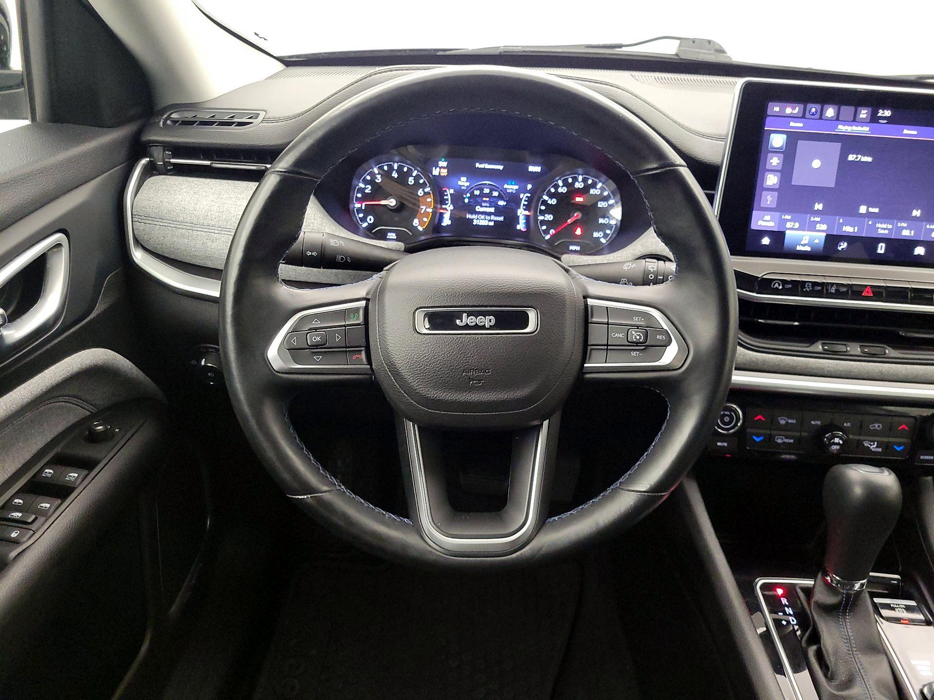 Thumbnail: 2022 Jeep Compass - 10