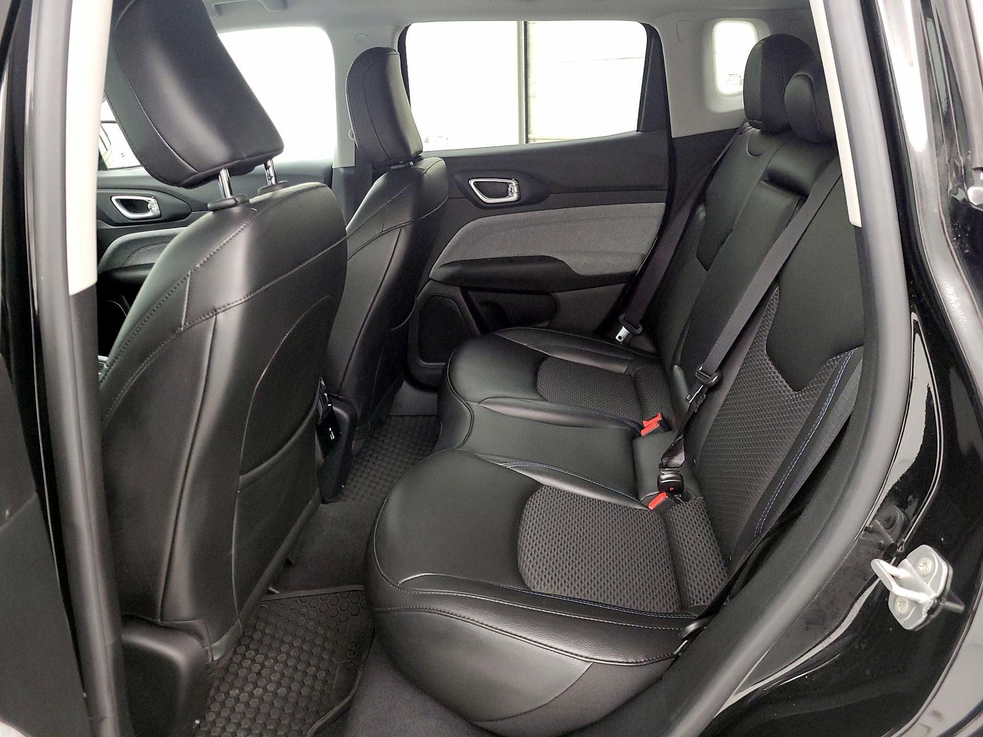 Thumbnail: 2022 Jeep Compass - 19