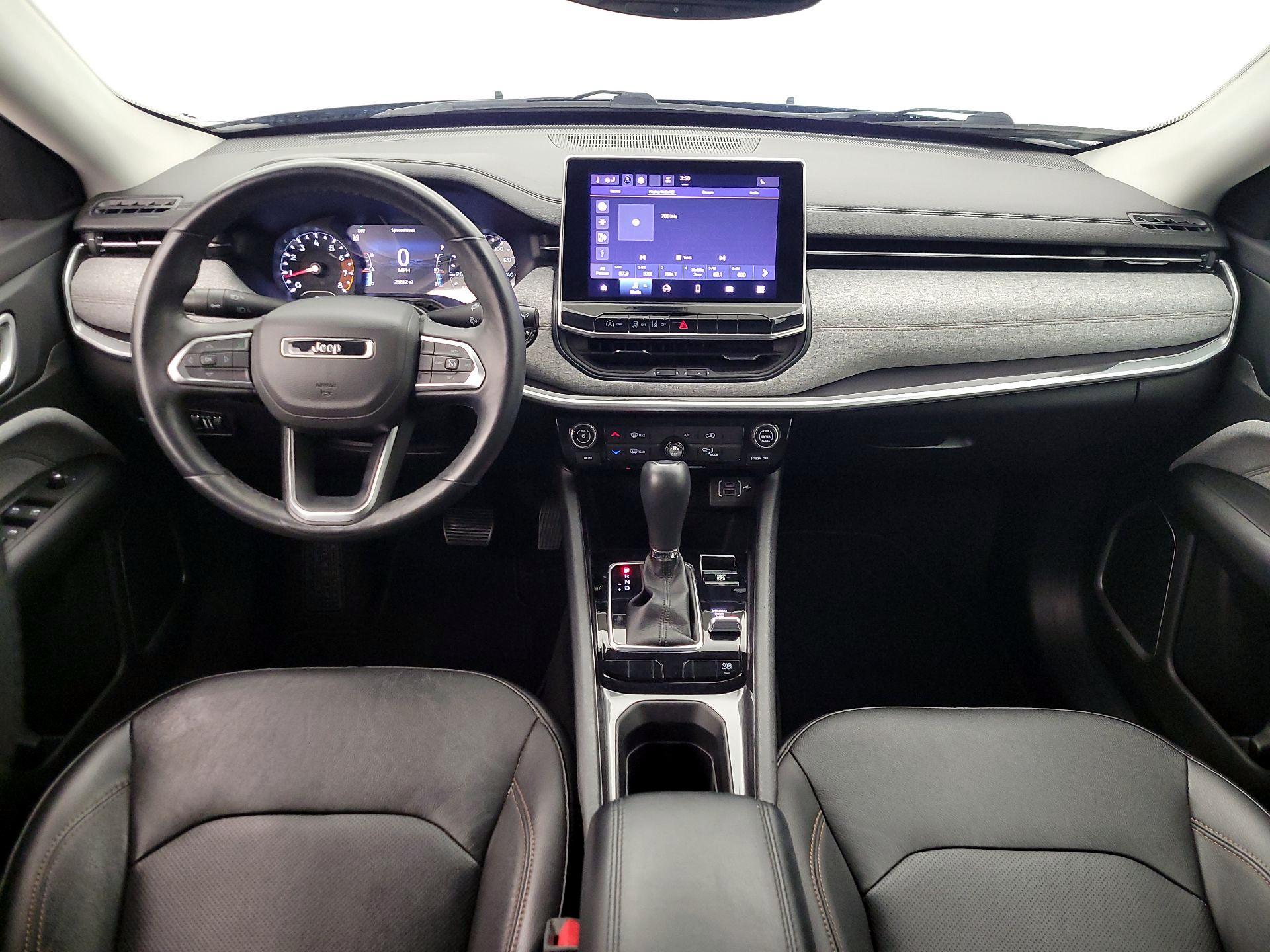 Thumbnail: 2022 Jeep Compass - 9