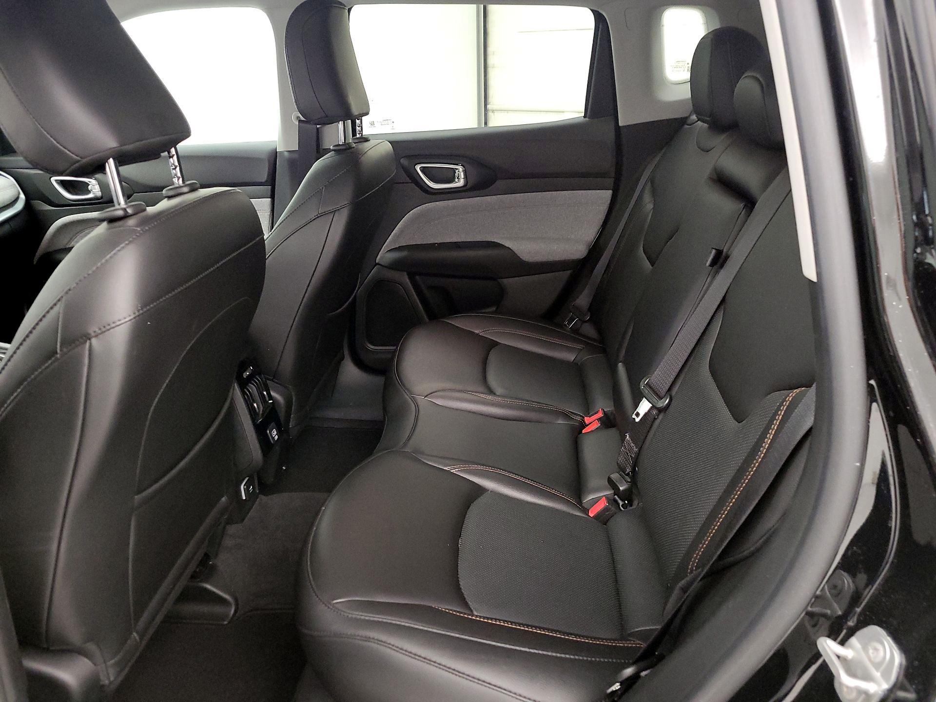 Thumbnail: 2022 Jeep Compass - 19