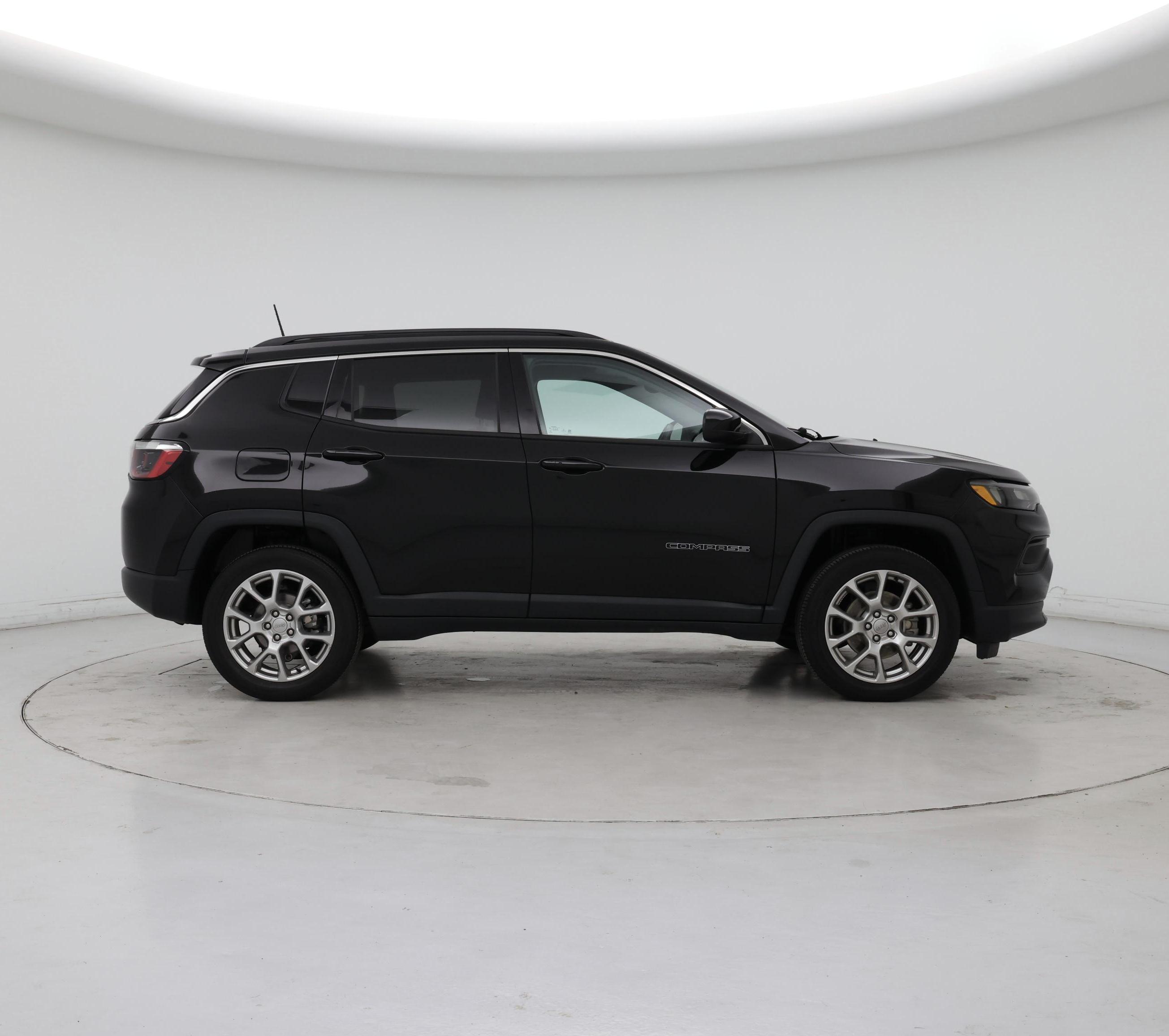 Thumbnail: 2022 Jeep Compass - 7