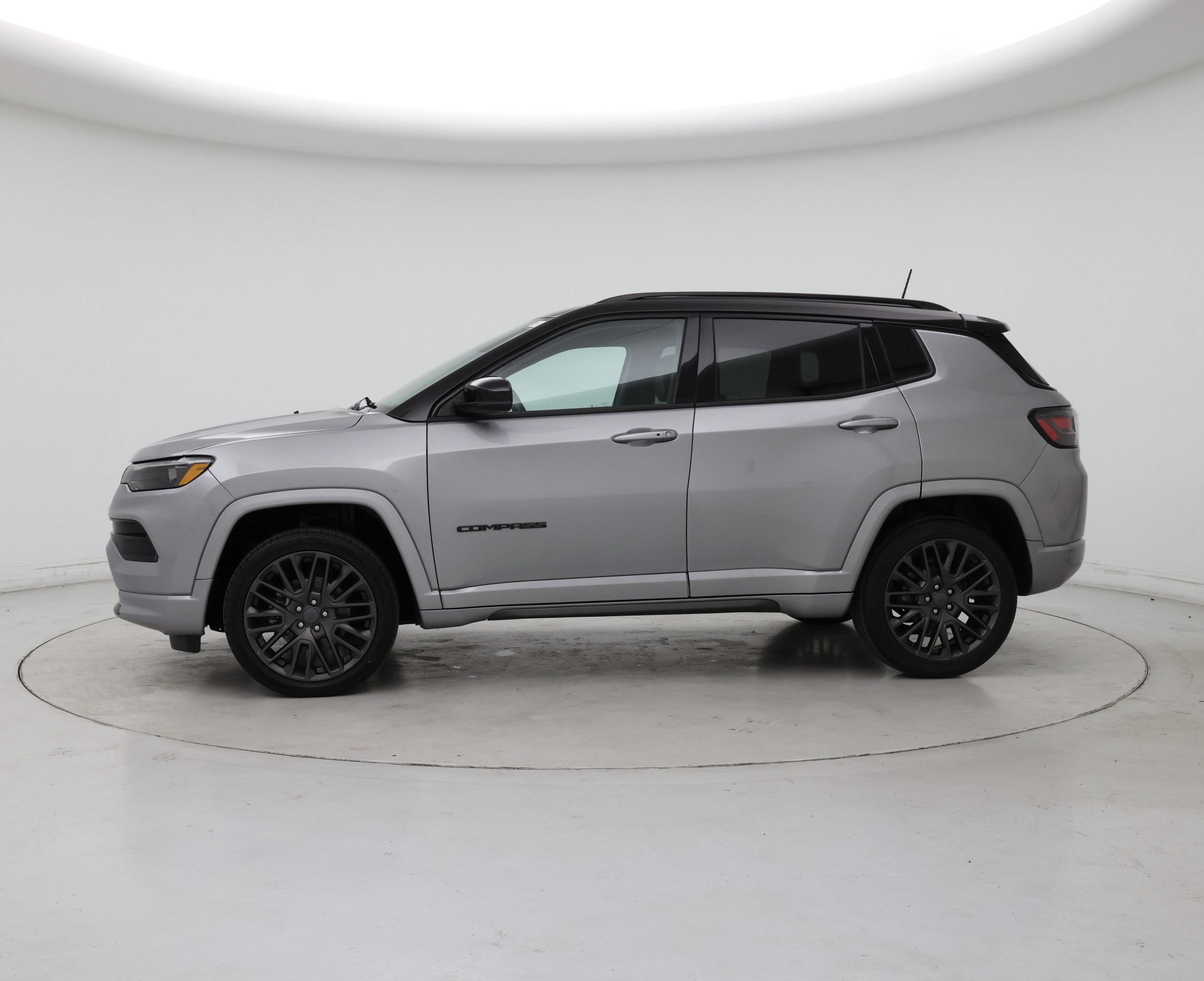 Thumbnail: 2022 Jeep Compass - 3