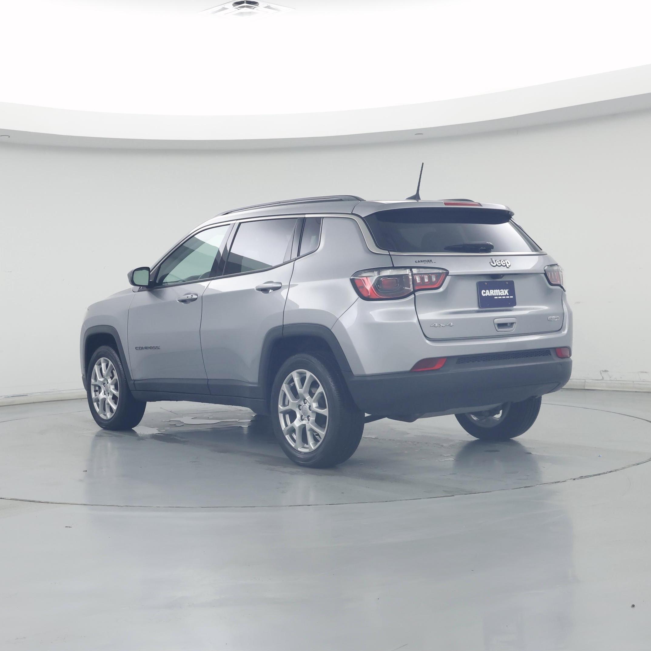 Thumbnail: 2022 Jeep Compass - 2