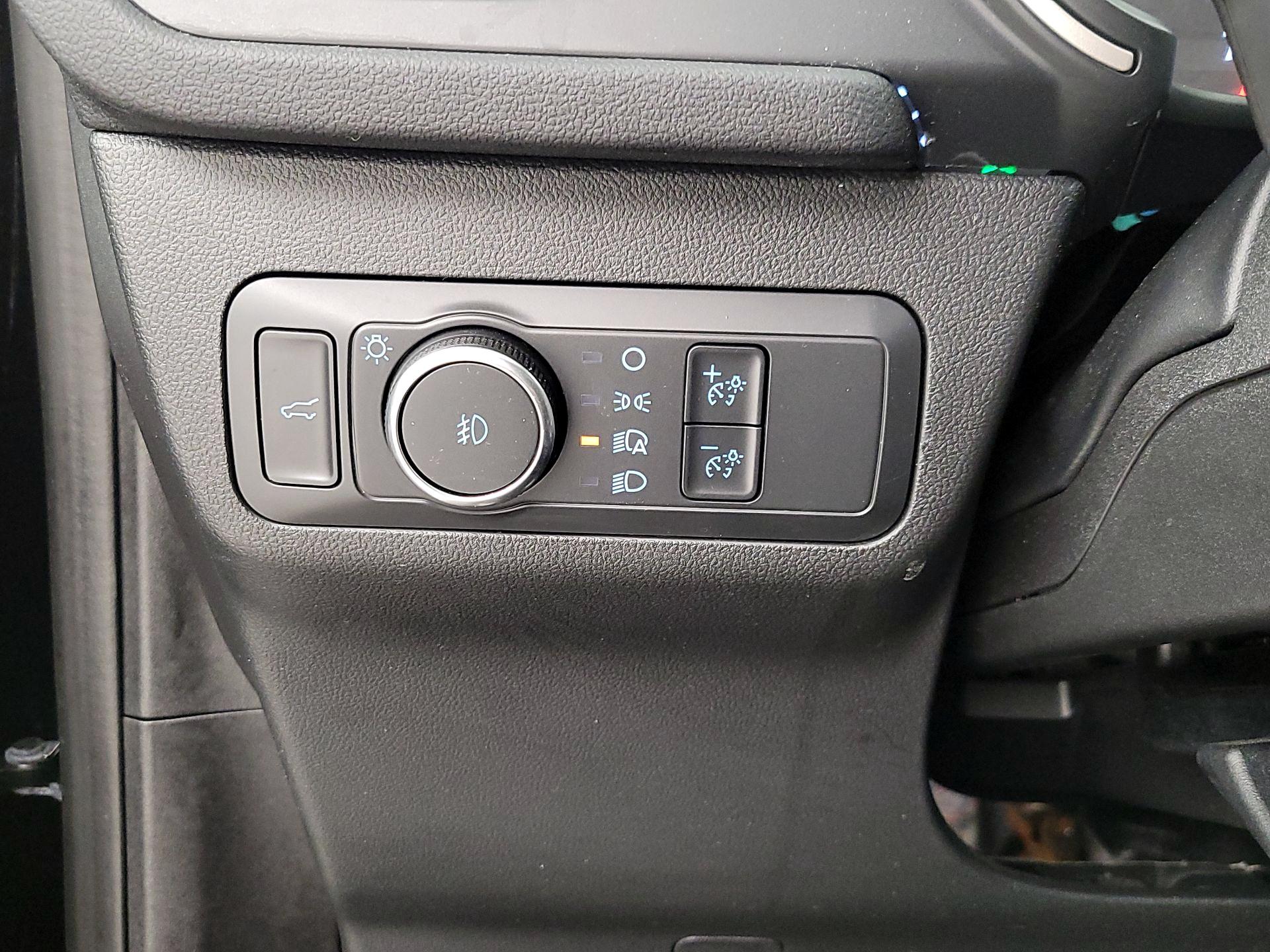 Thumbnail: 2022 Ford Escape - 13