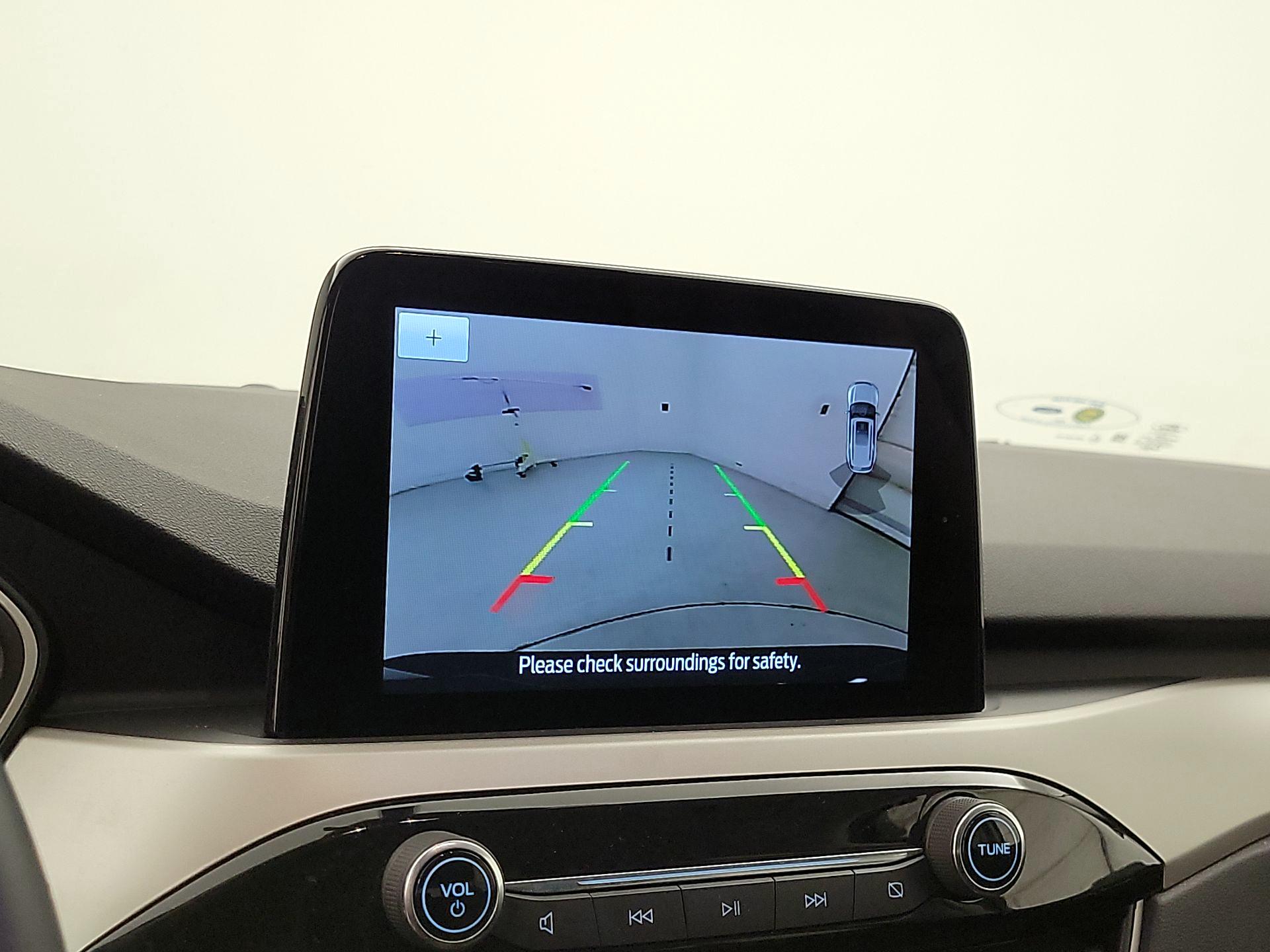 Thumbnail: 2022 Ford Escape - 15