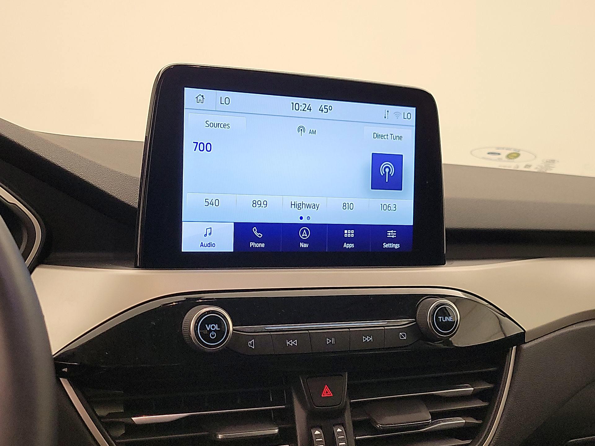 Thumbnail: 2022 Ford Escape - 16