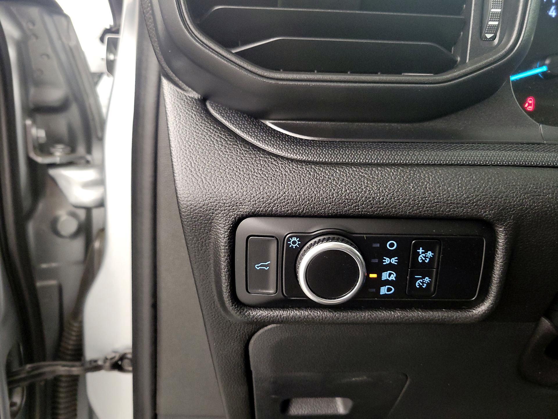 Thumbnail: 2023 Ford Explorer - 13