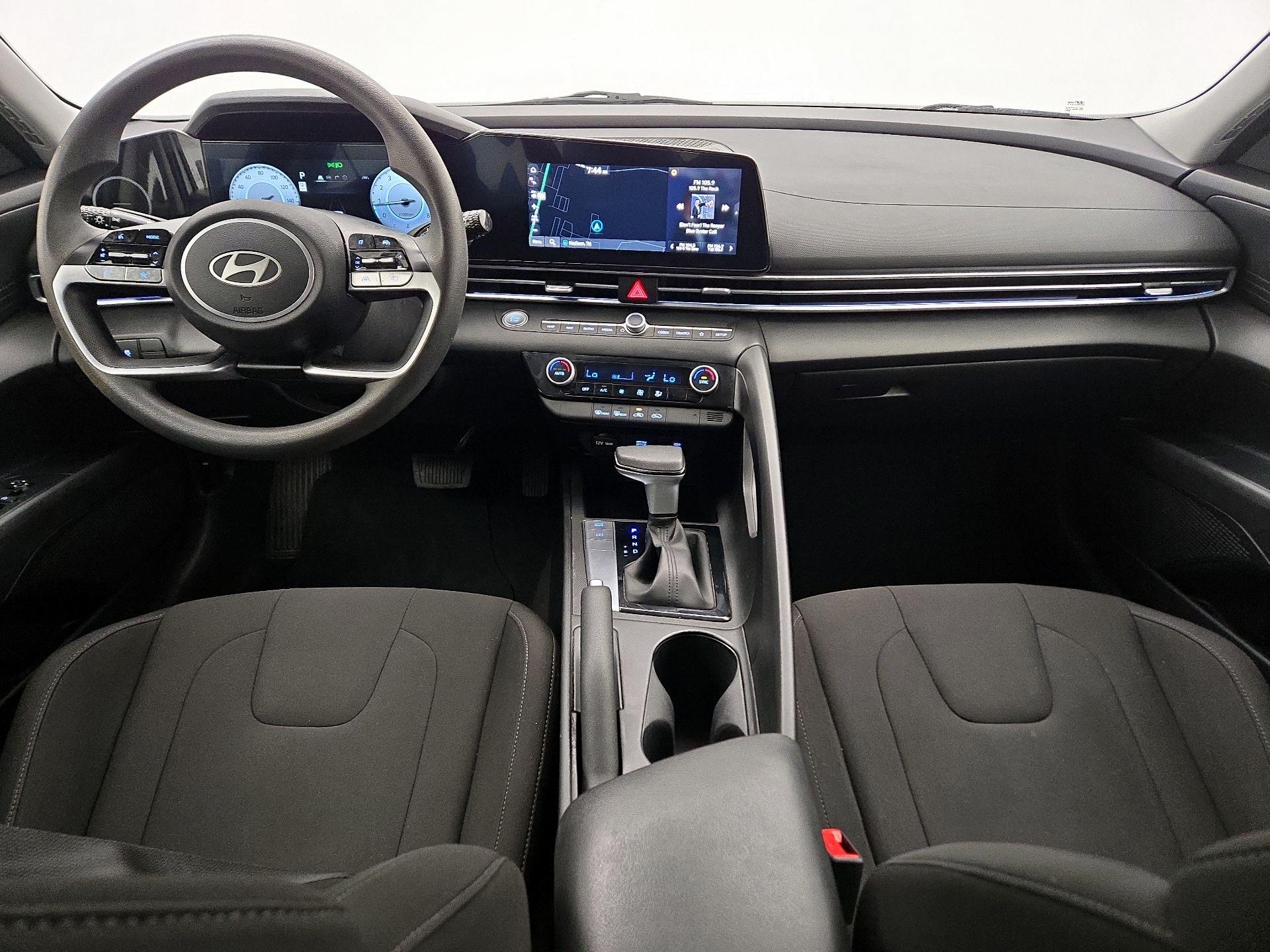 Thumbnail: 2024 Hyundai Elantra - 9