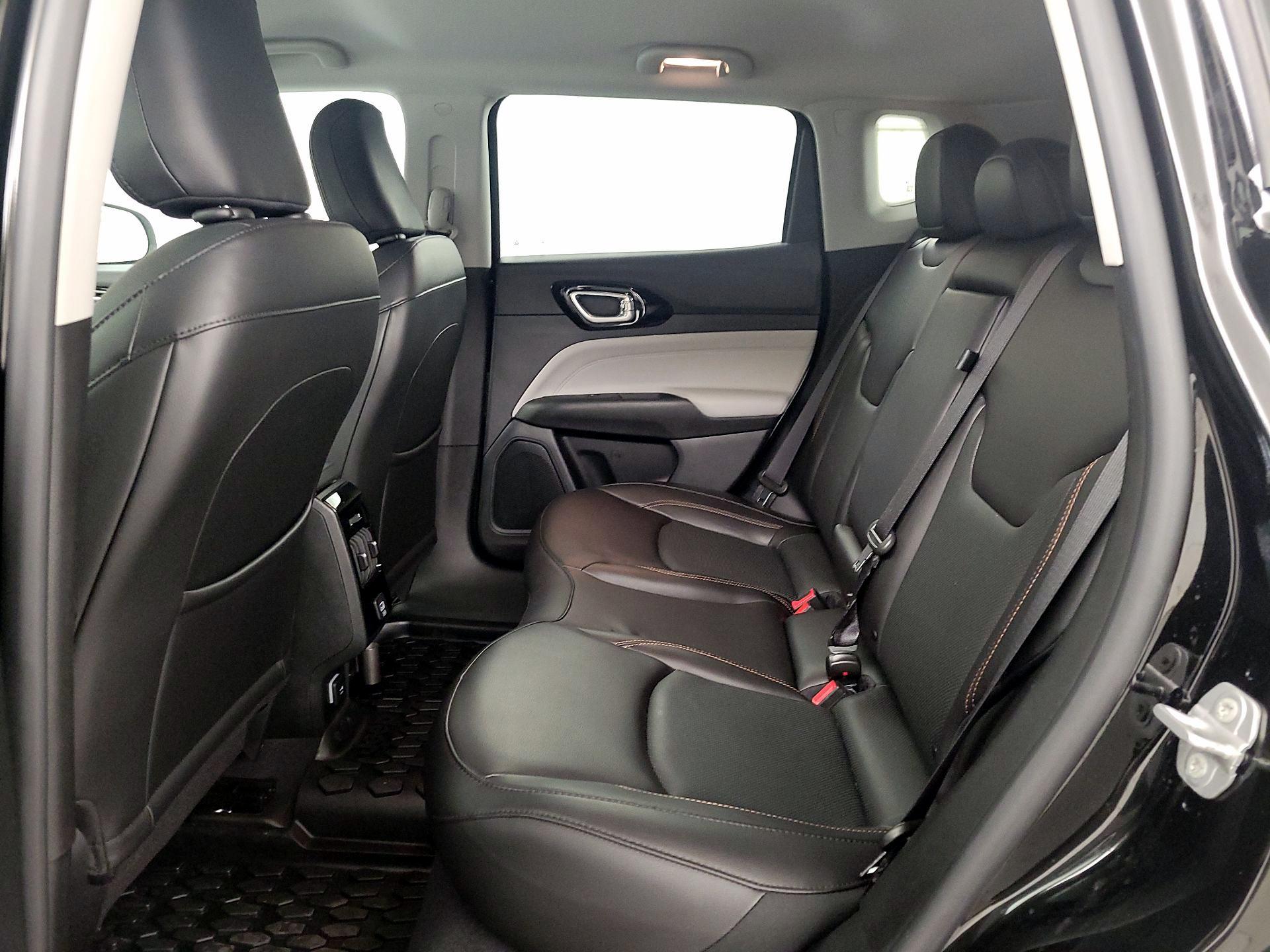 Thumbnail: 2022 Jeep Compass - 19