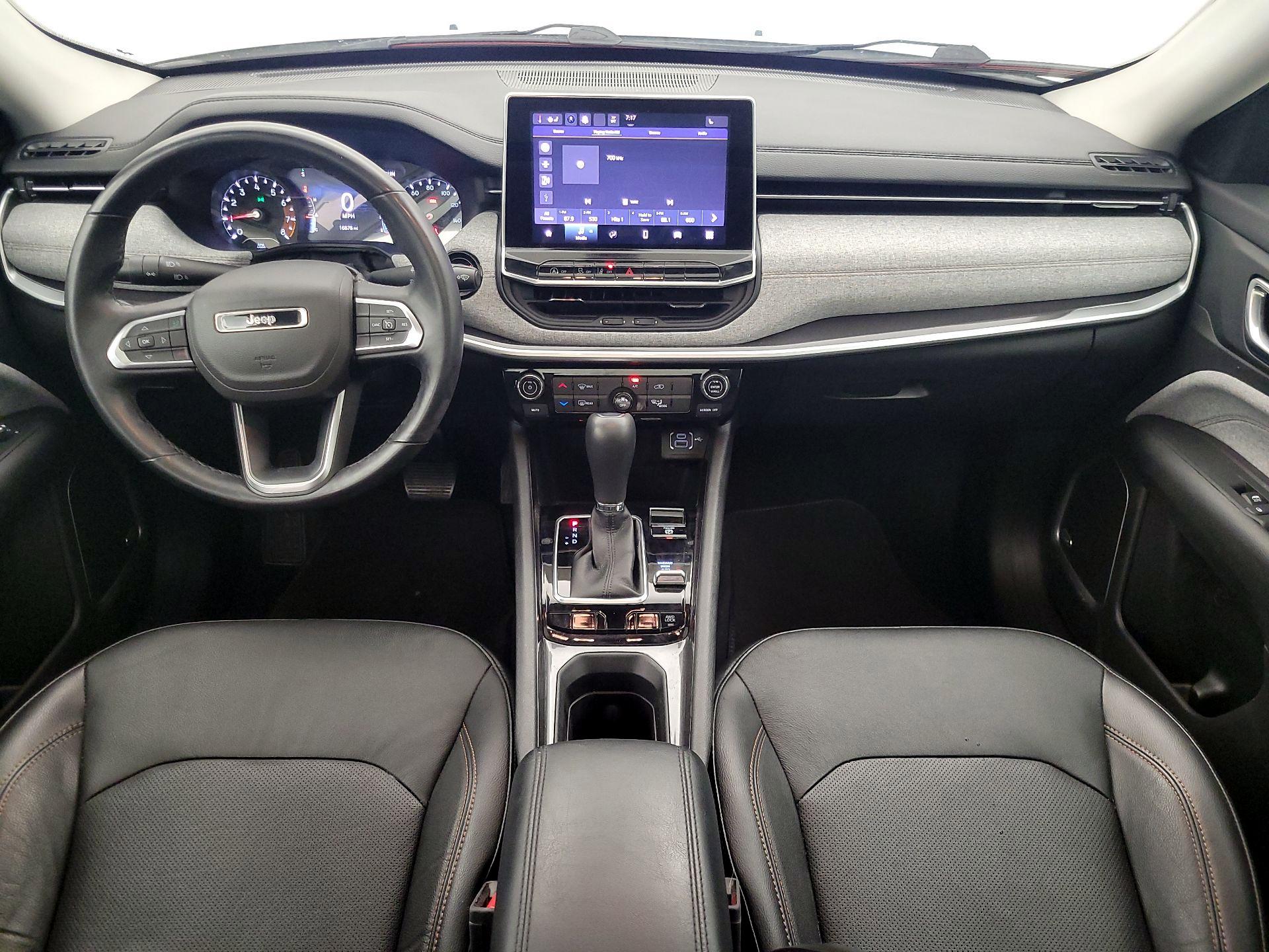 Thumbnail: 2022 Jeep Compass - 9