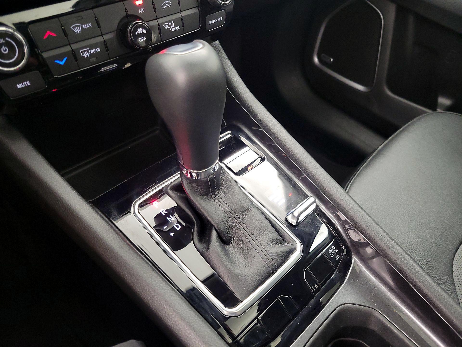 Thumbnail: 2022 Jeep Compass - 17