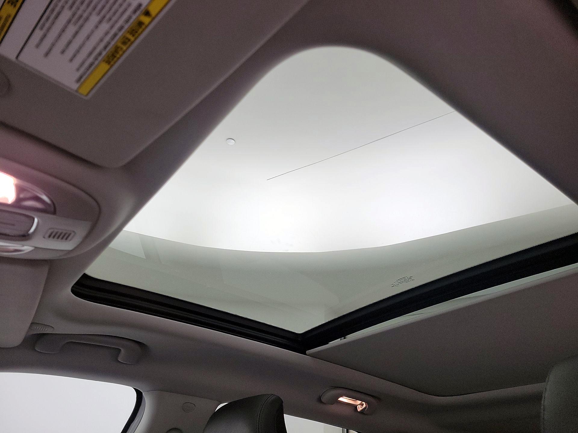 Thumbnail: 2022 Jeep Compass - 19