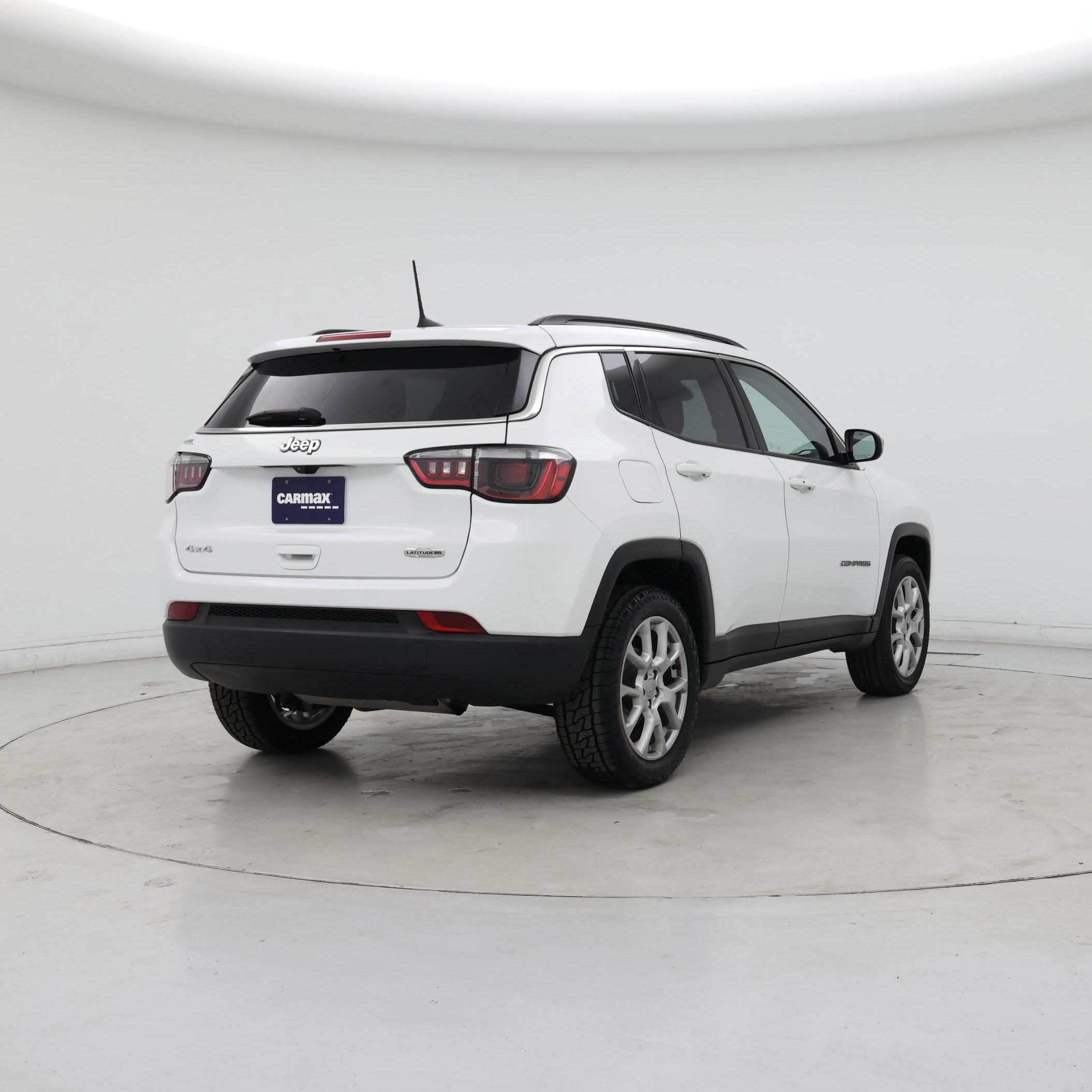 Thumbnail: 2022 Jeep Compass - 8