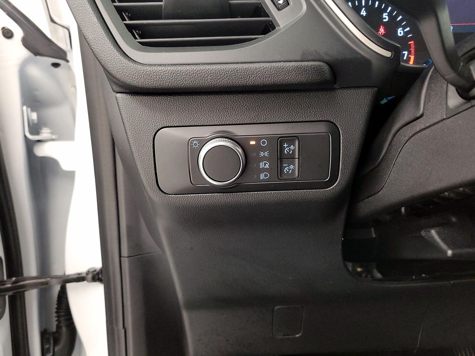 Thumbnail: 2022 Ford Escape - 13