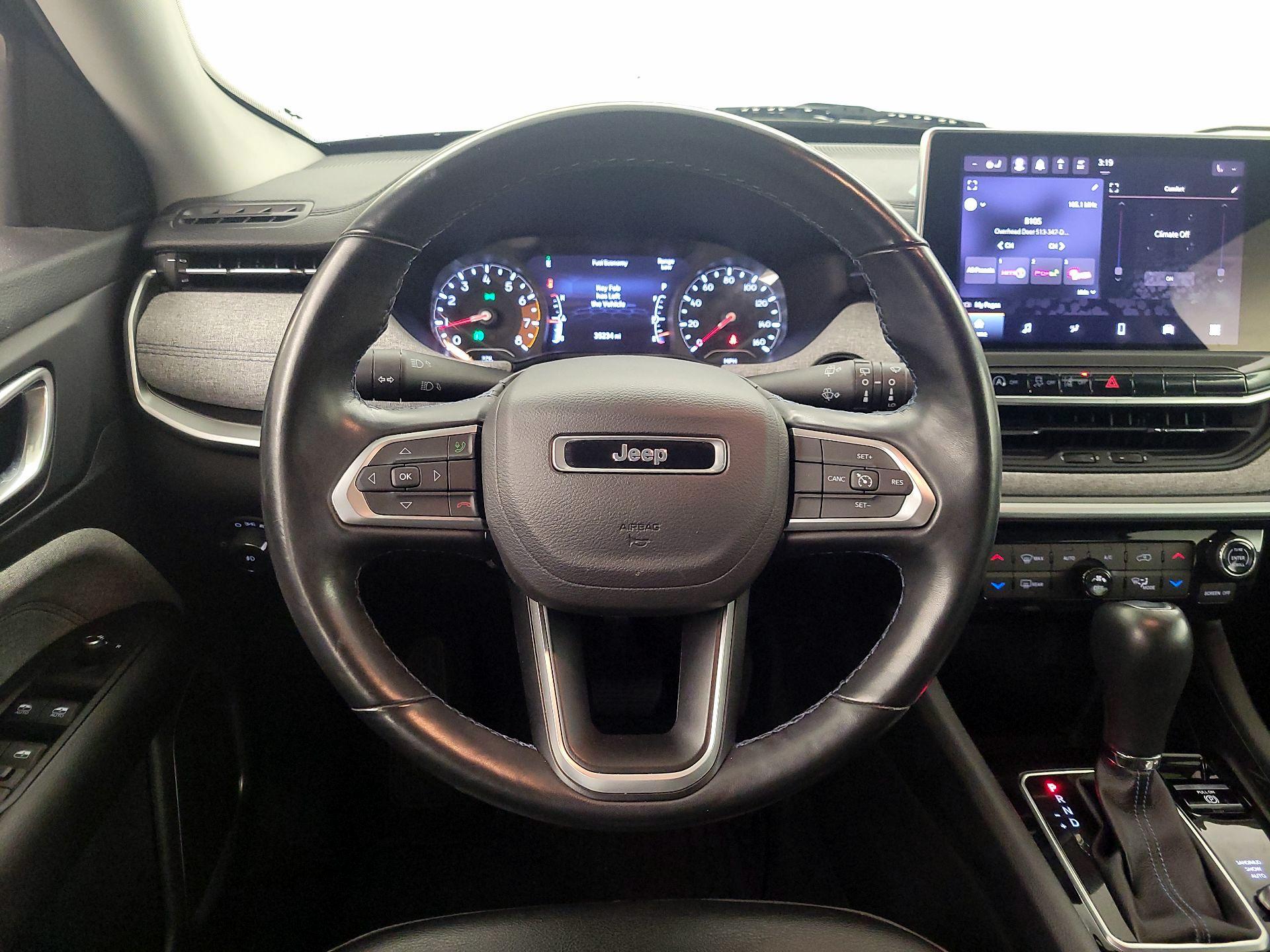 Thumbnail: 2022 Jeep Compass - 10