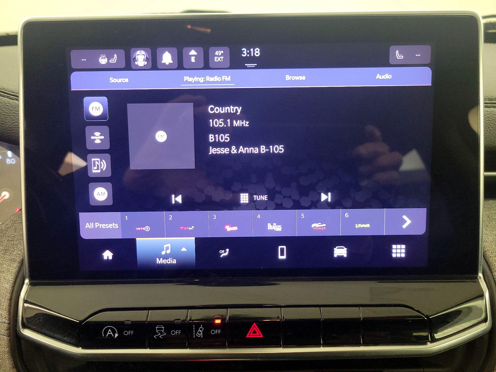 Thumbnail: 2022 Jeep Compass - 15