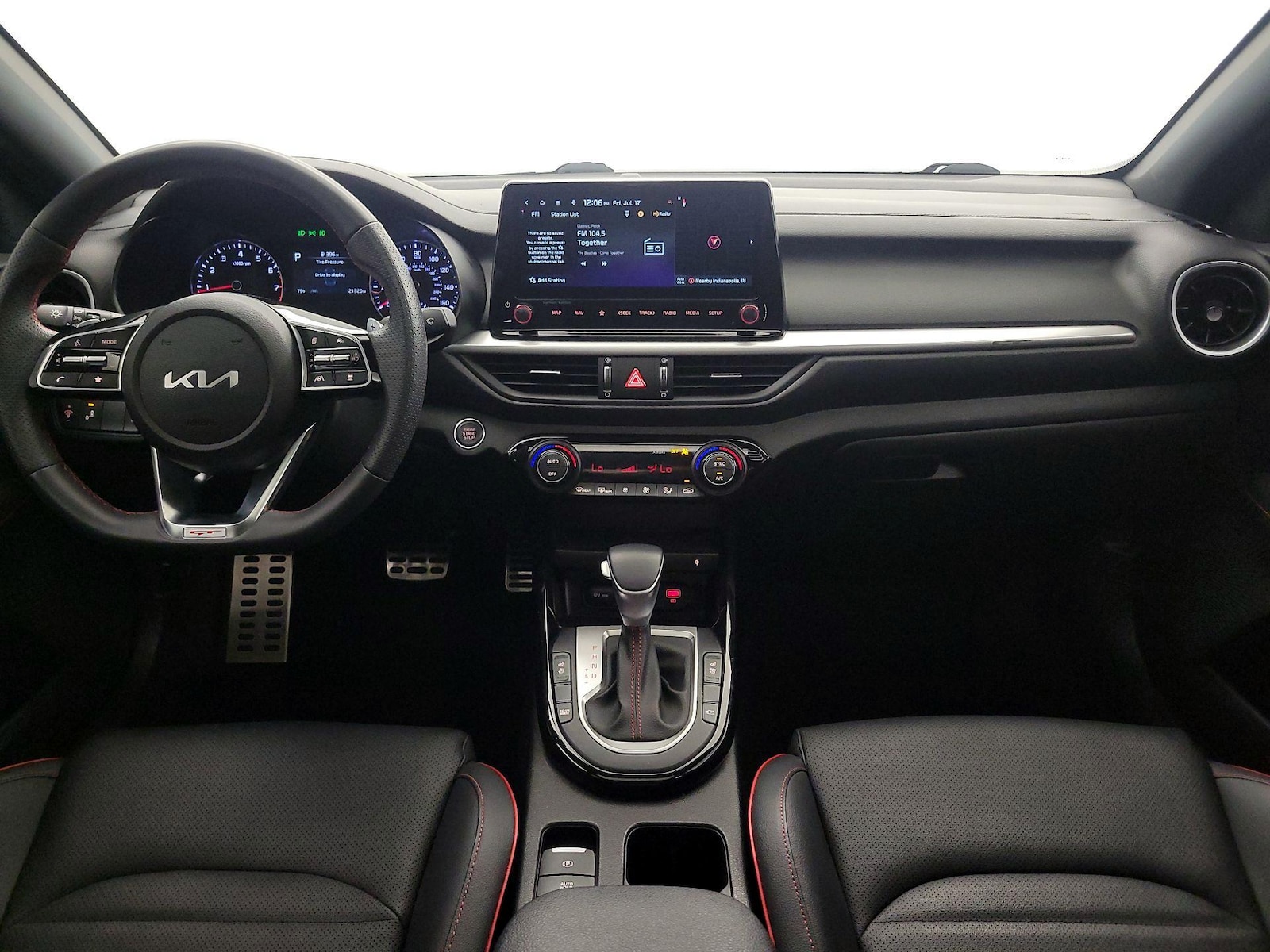 2023 Kia Forte GT - Photo 10