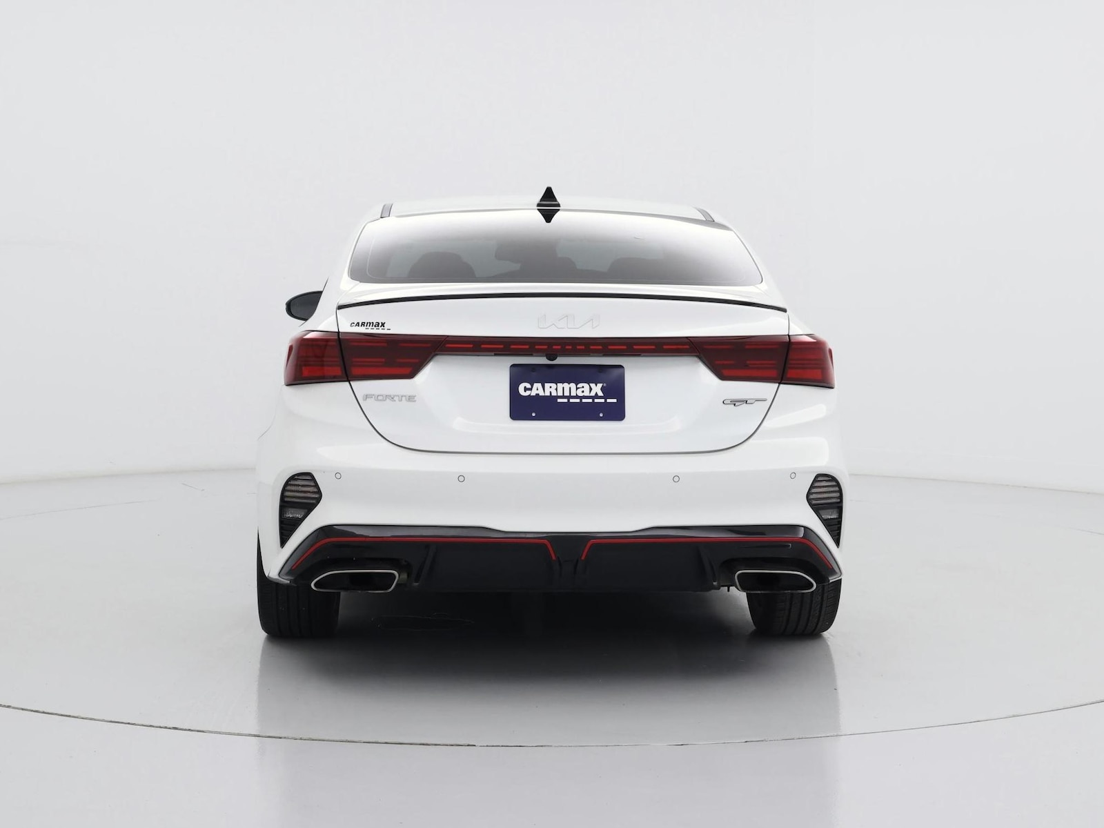 2023 Kia Forte GT - Photo 7
