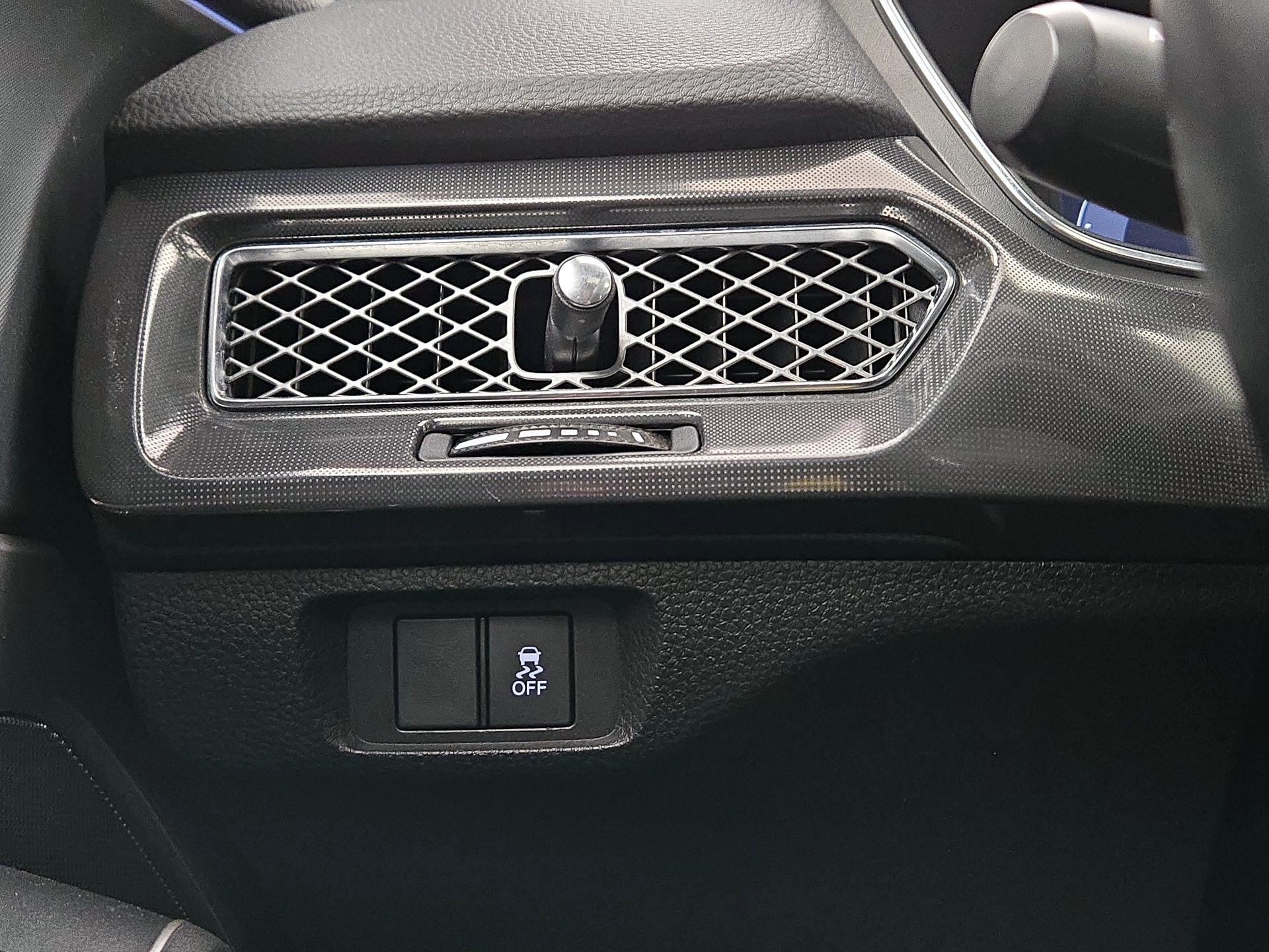 Thumbnail: 2023 Acura Integra - 13