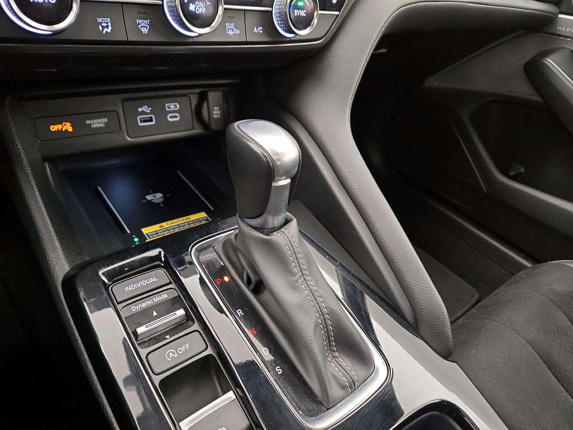 Thumbnail: 2023 Acura Integra - 17