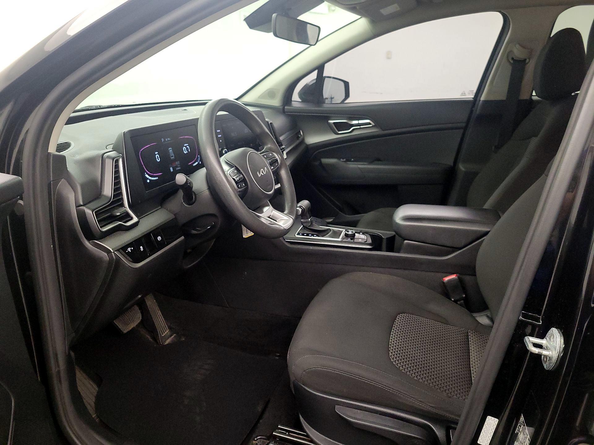 Thumbnail: 2023 Kia Sportage - 11