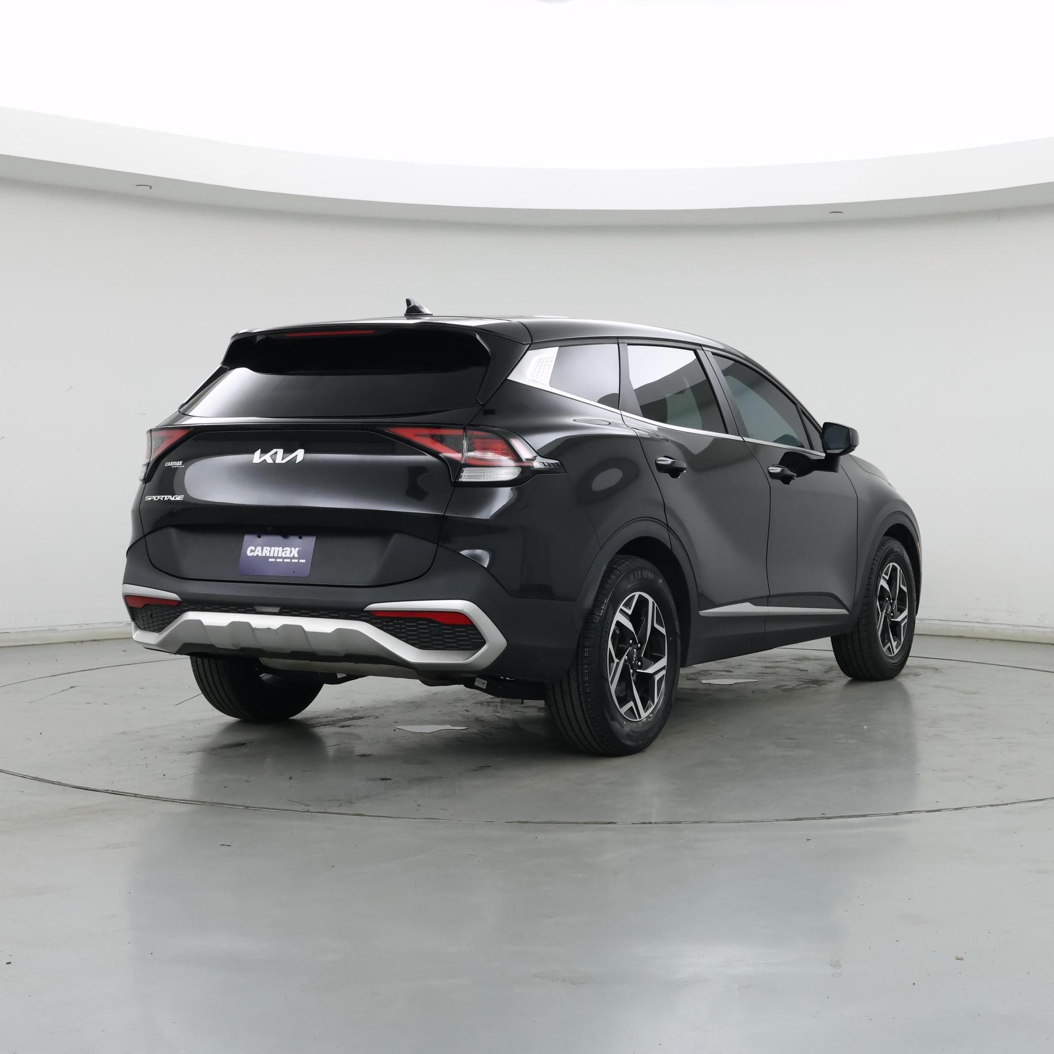 Thumbnail: 2023 Kia Sportage - 8