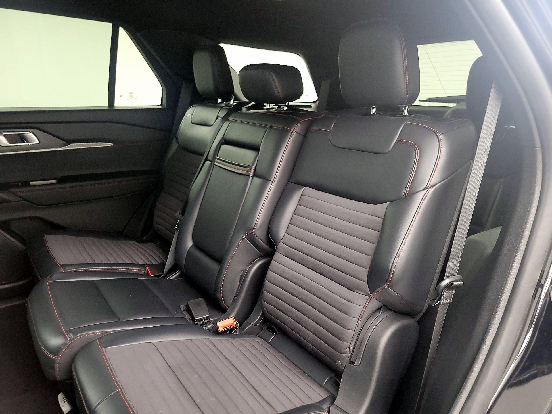 Thumbnail: 2025 Ford Explorer - 20