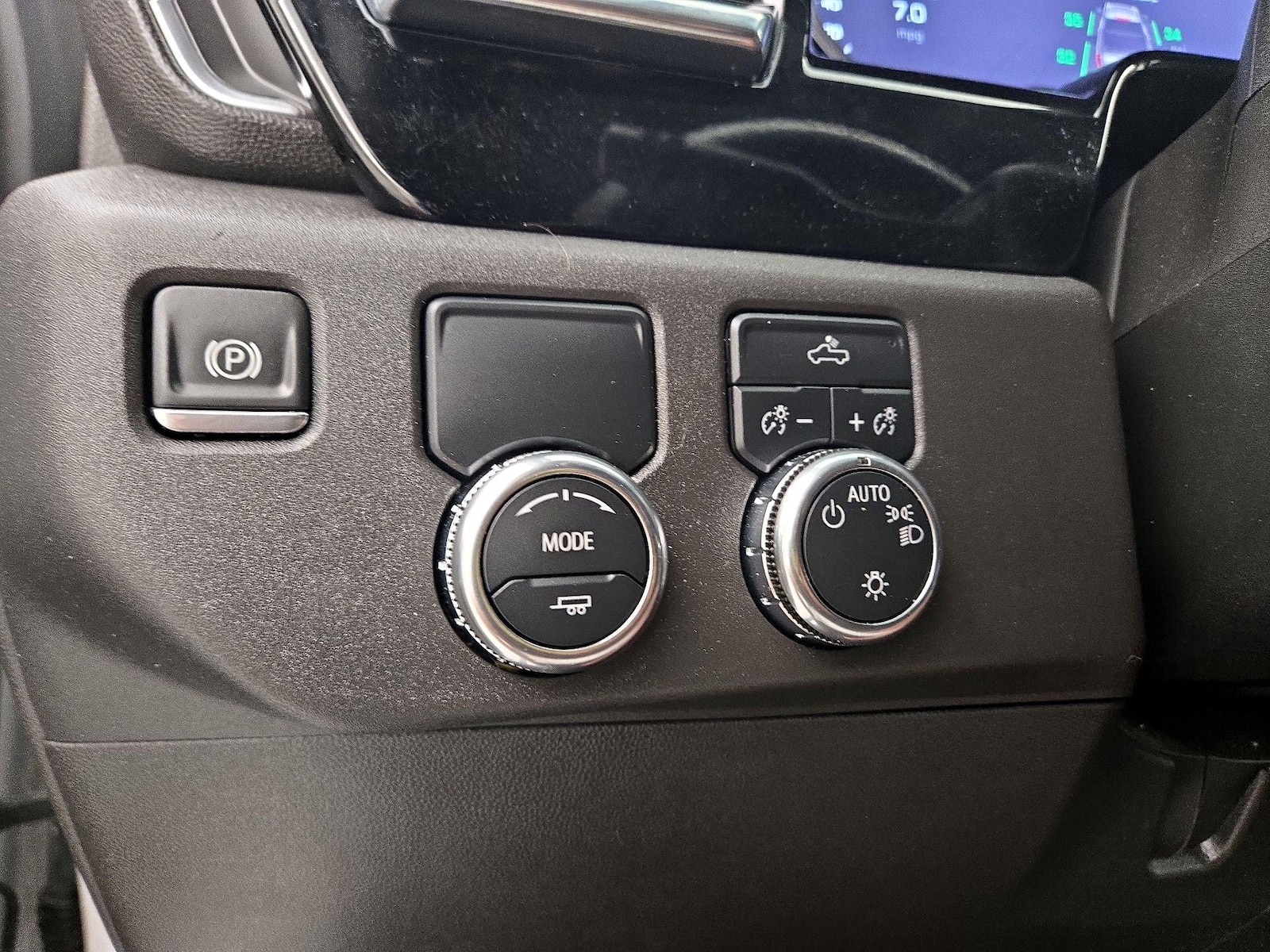 2024 GMC Sierra 1500 SLE - Photo 14