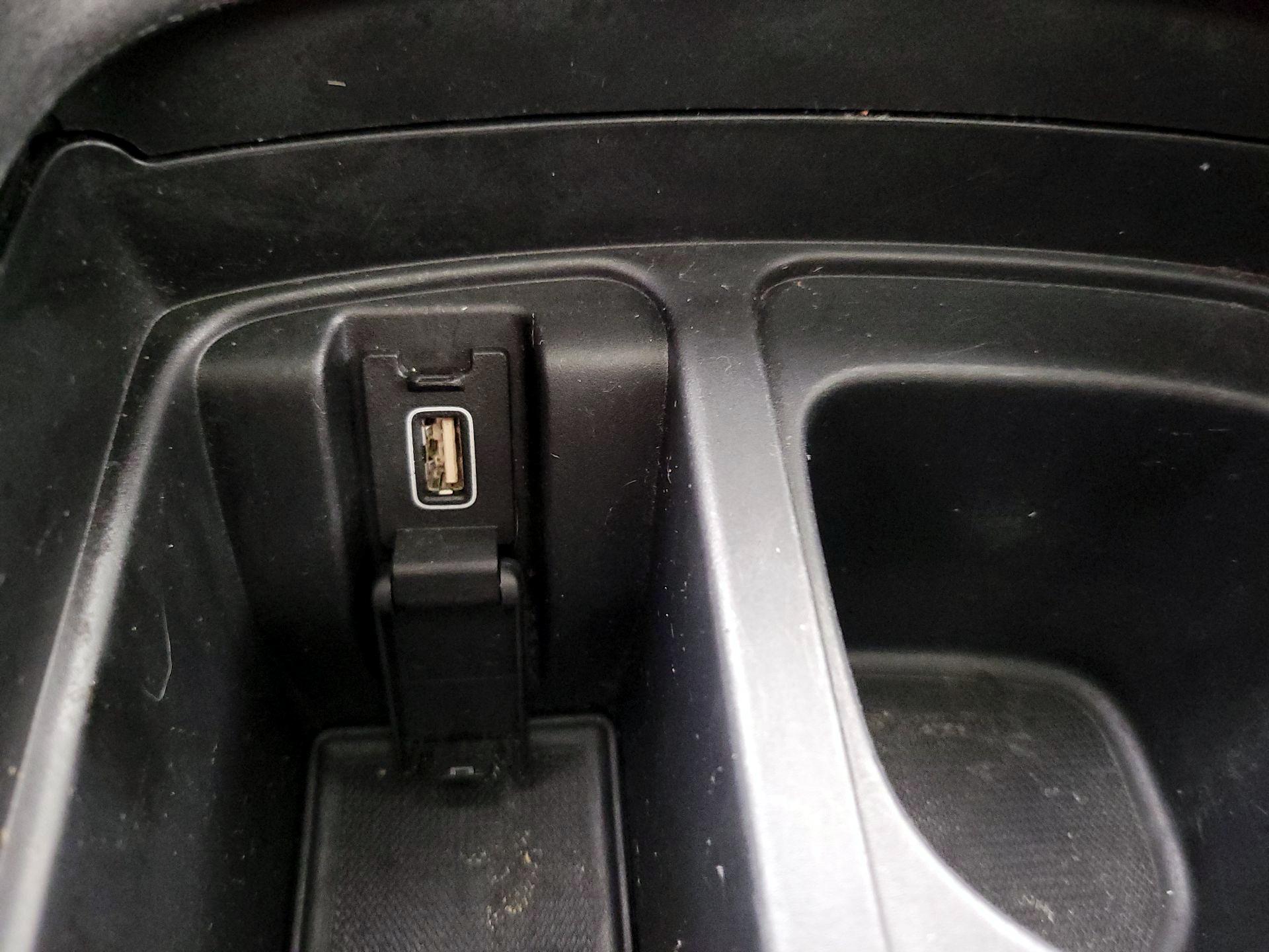 Thumbnail: 2021 Acura RDX - 19