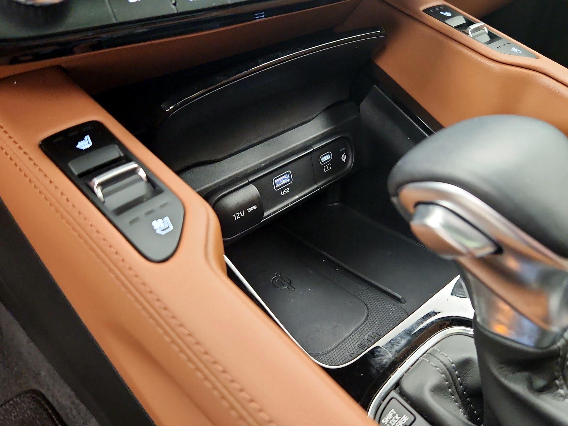 Thumbnail: 2023 Kia Telluride - 19