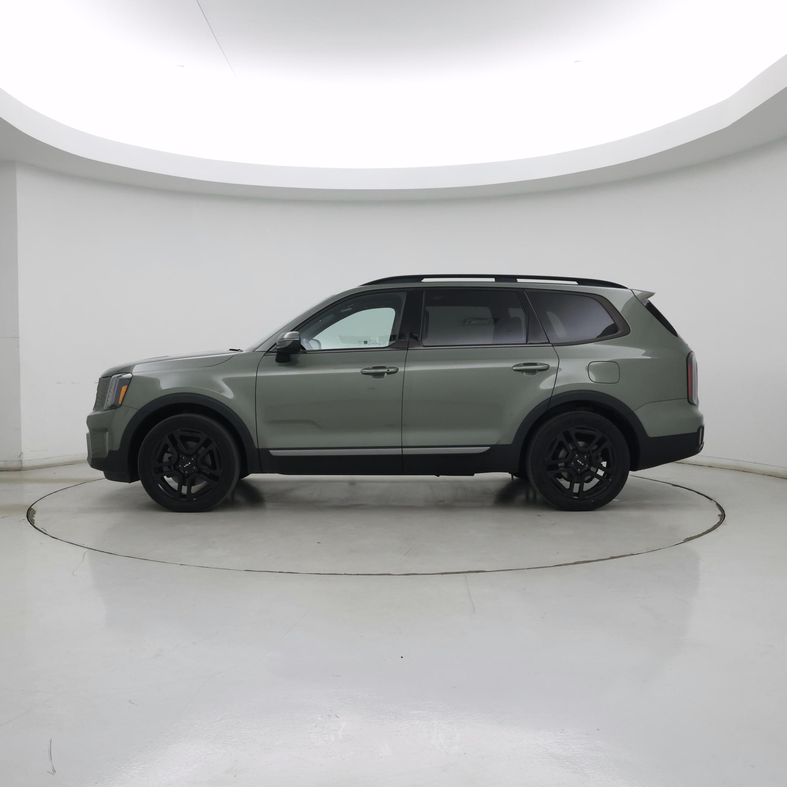 Thumbnail: 2023 Kia Telluride - 3