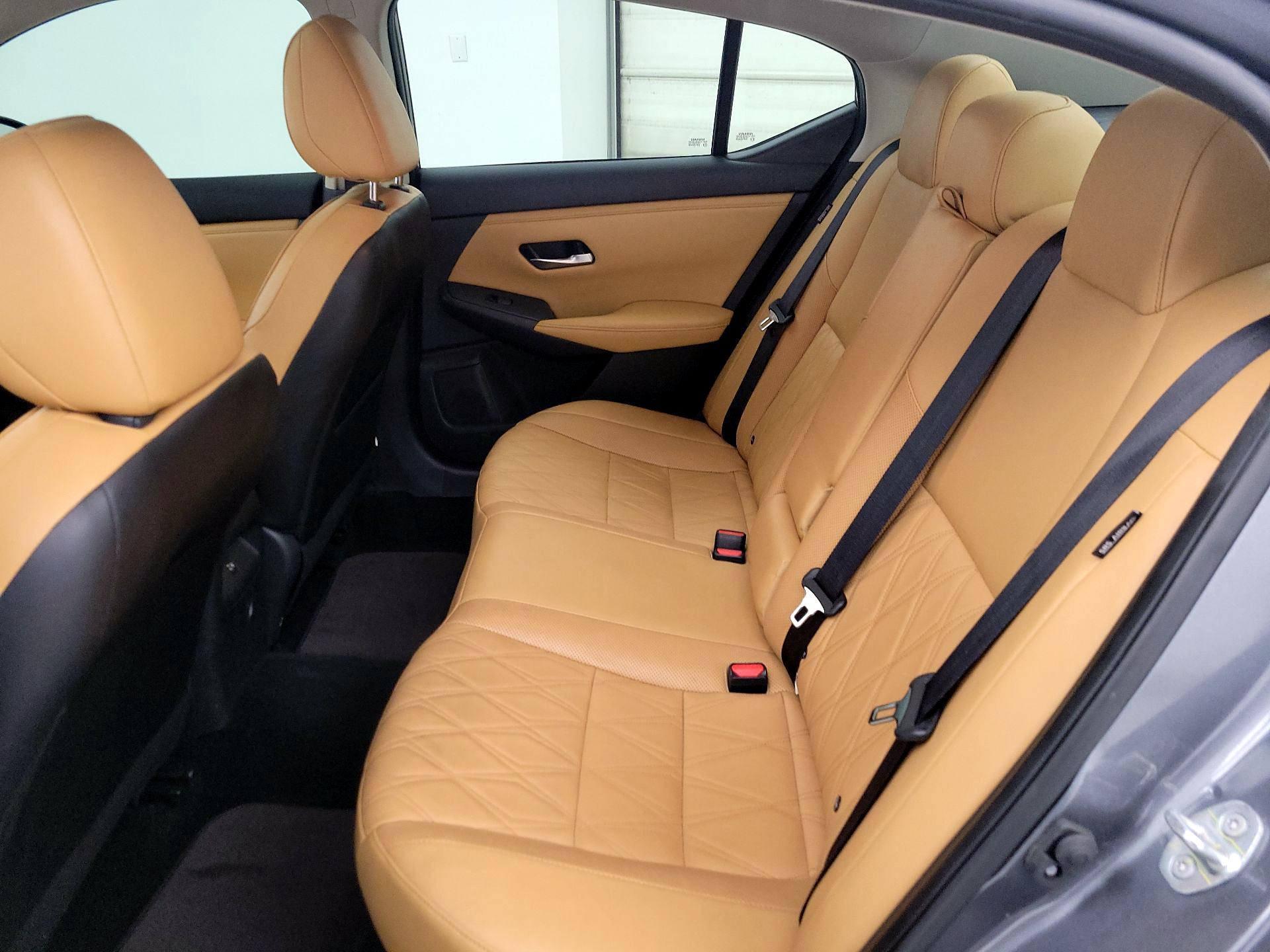 Thumbnail: 2021 Nissan Sentra - 20