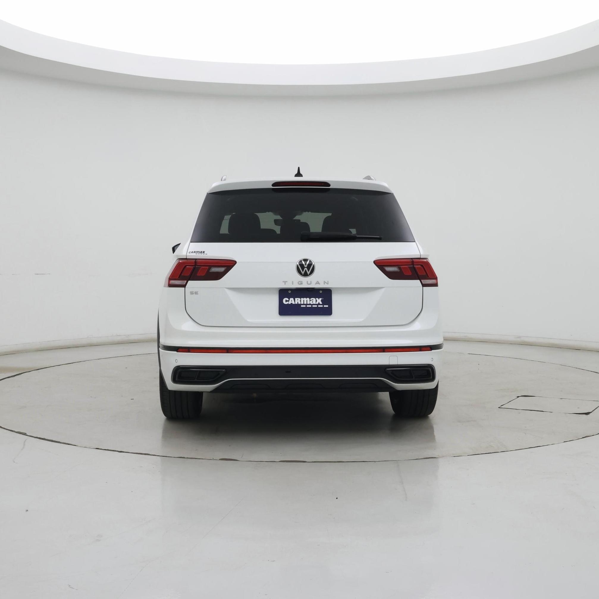 Thumbnail: 2023 Volkswagen Tiguan - 6