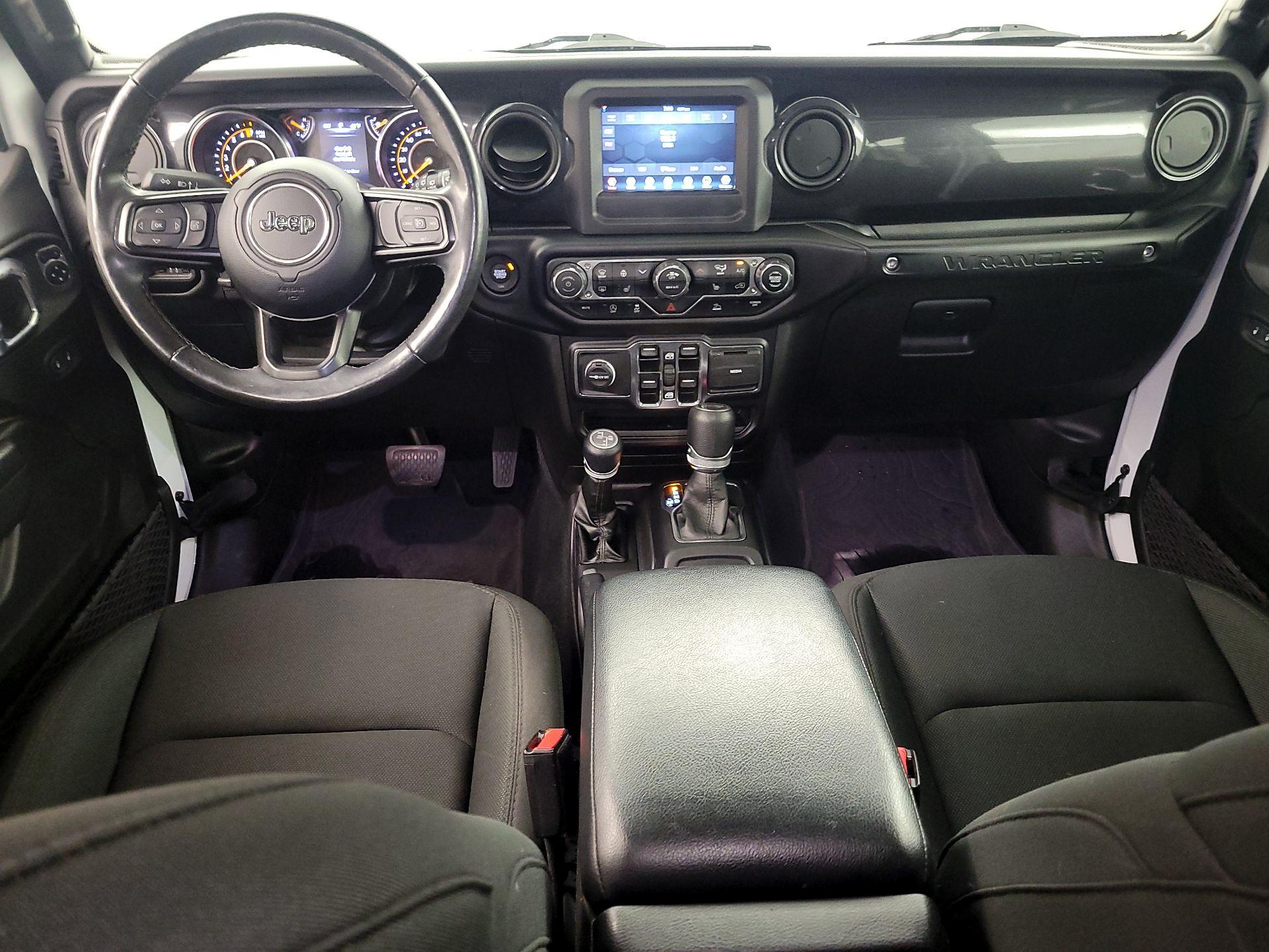 Thumbnail: 2022 Jeep Wrangler - 9