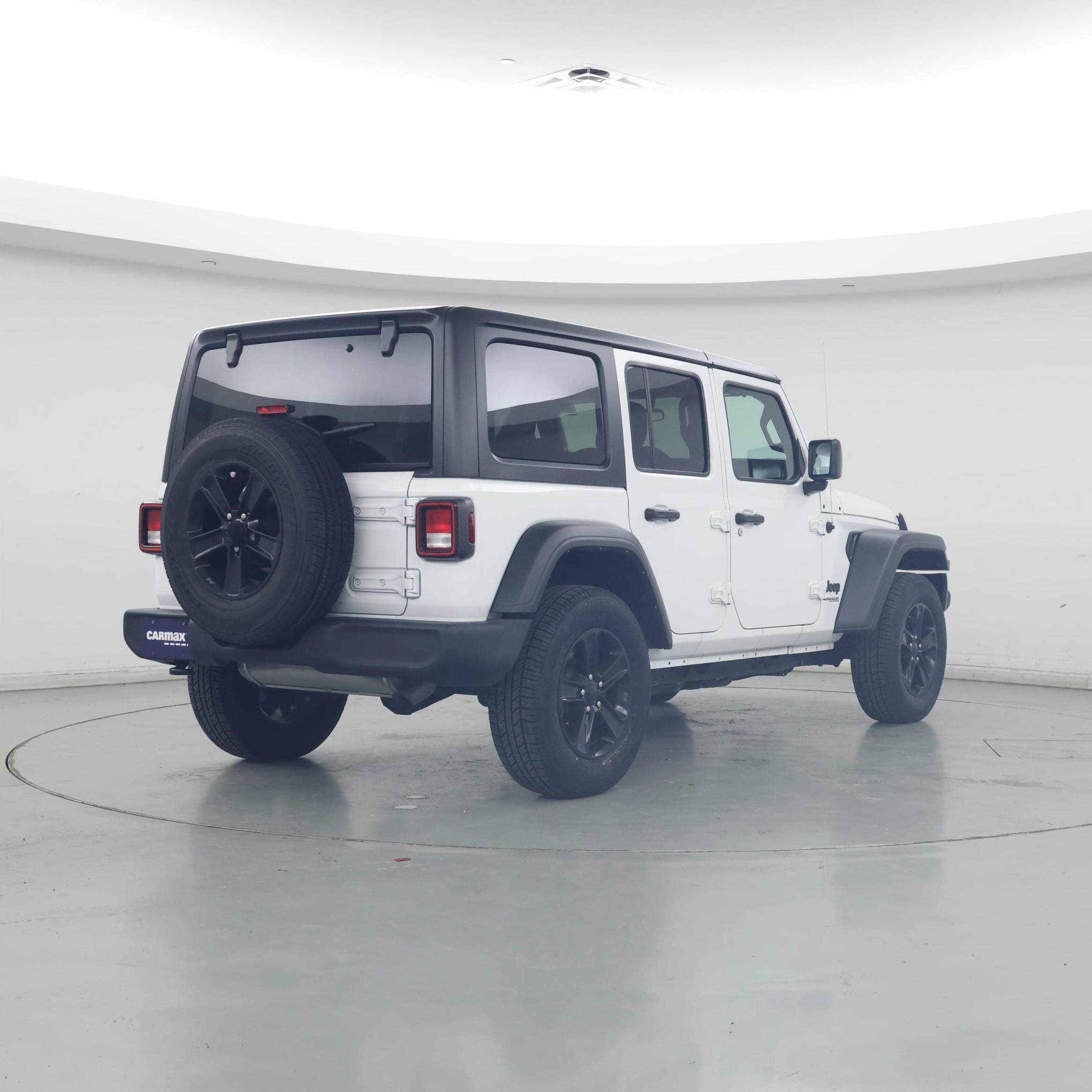 Thumbnail: 2022 Jeep Wrangler - 8