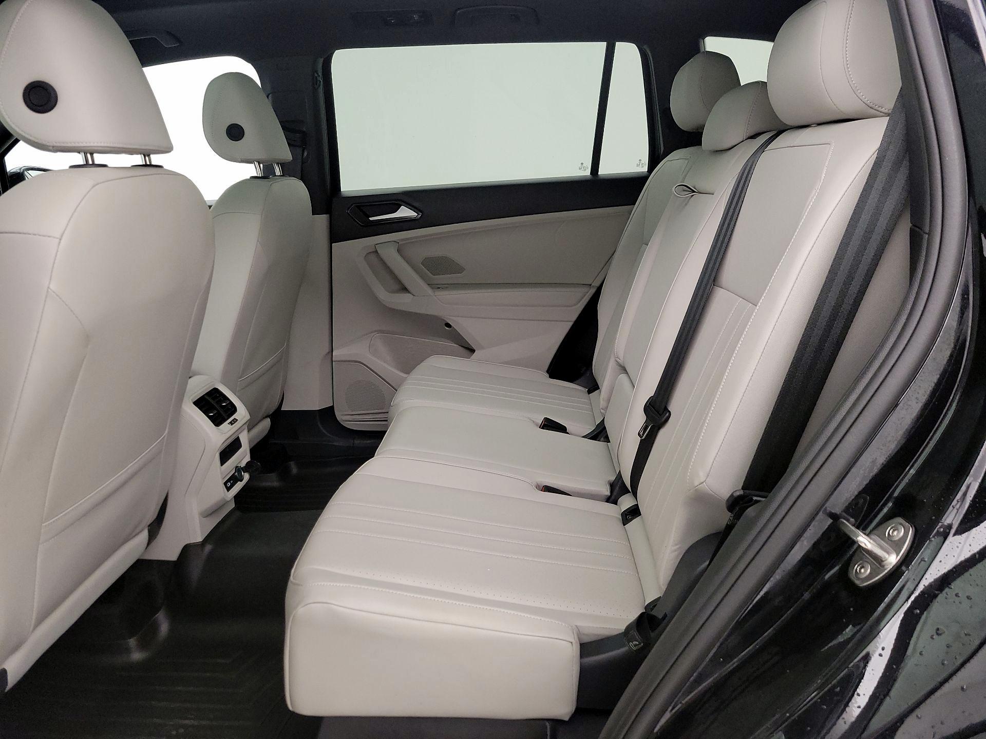 Thumbnail: 2024 Volkswagen Tiguan - 20