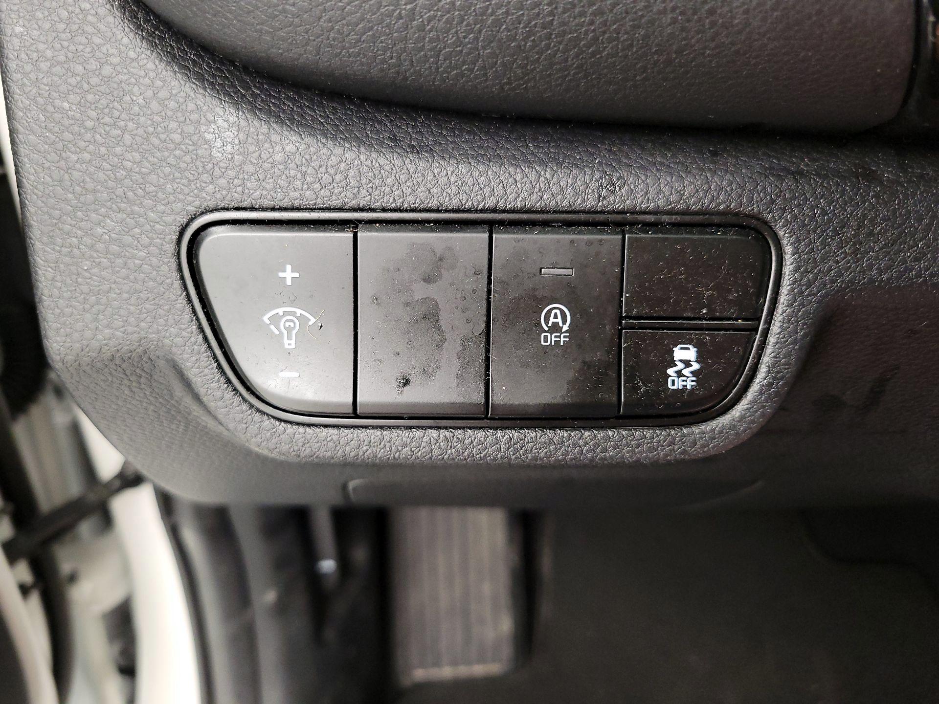 Thumbnail: 2025 Kia Seltos - 13