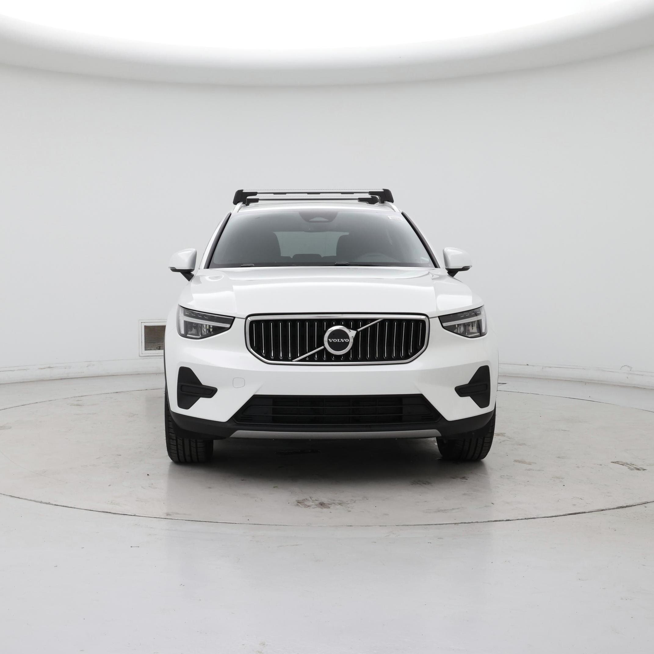 Thumbnail: 2024 Volvo XC40 - 5