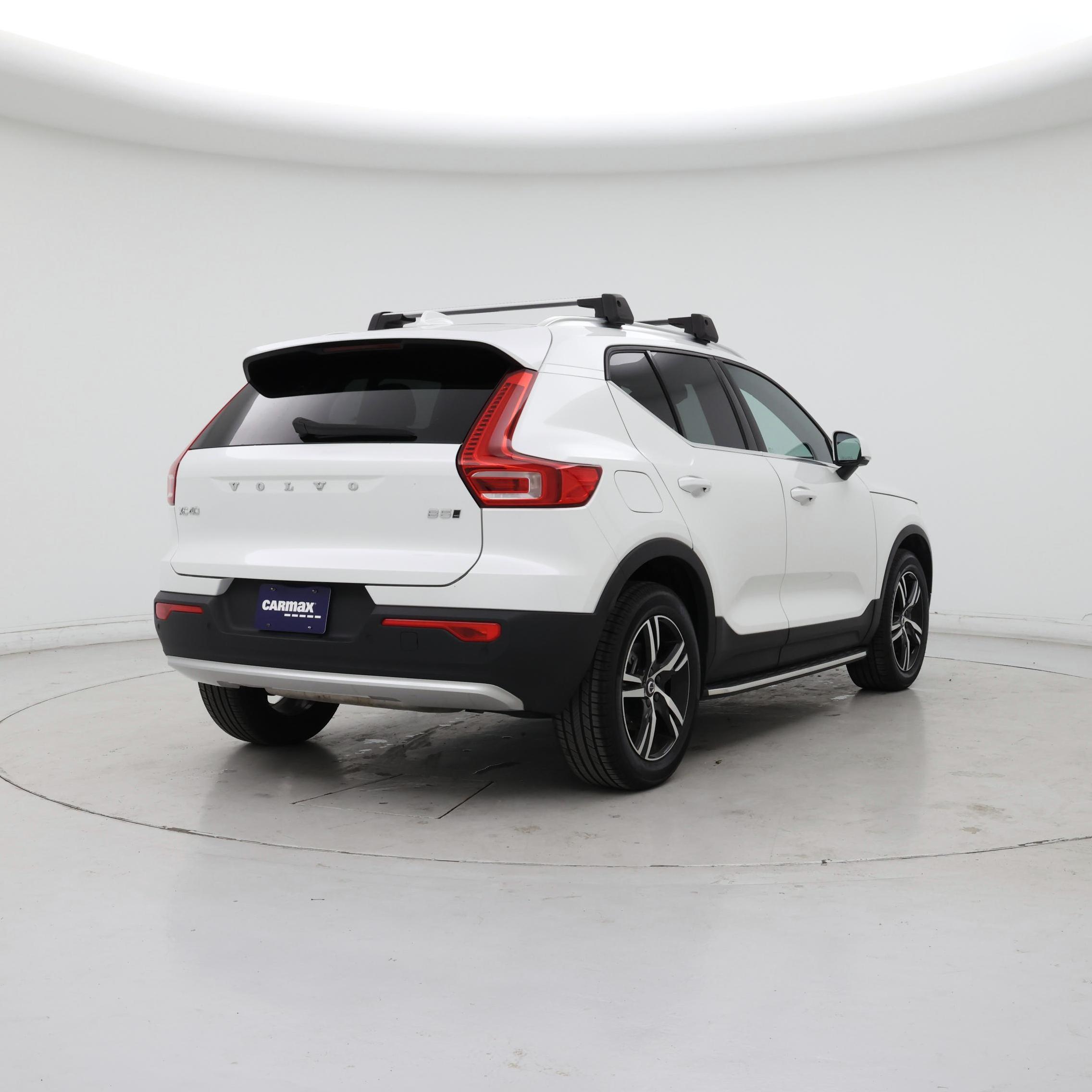 Thumbnail: 2024 Volvo XC40 - 8