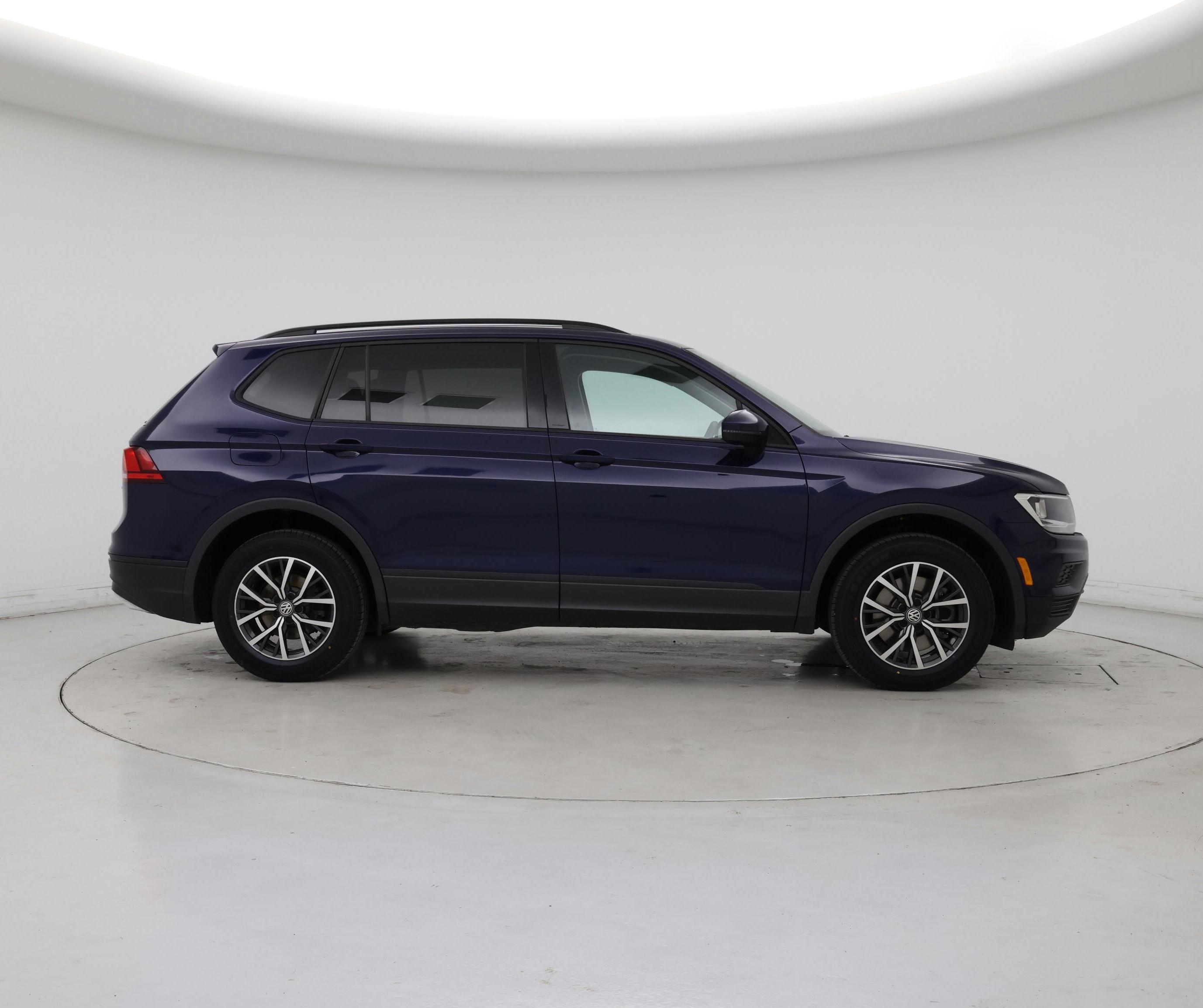 Thumbnail: 2021 Volkswagen Tiguan - 7