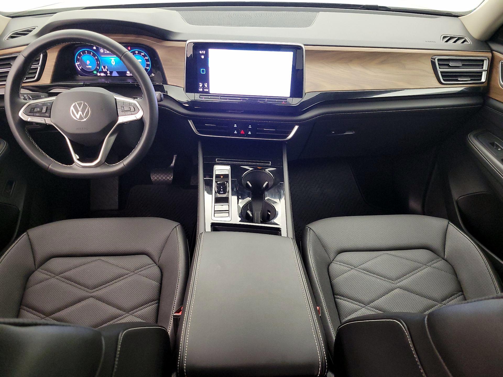 Thumbnail: 2024 Volkswagen Atlas - 9
