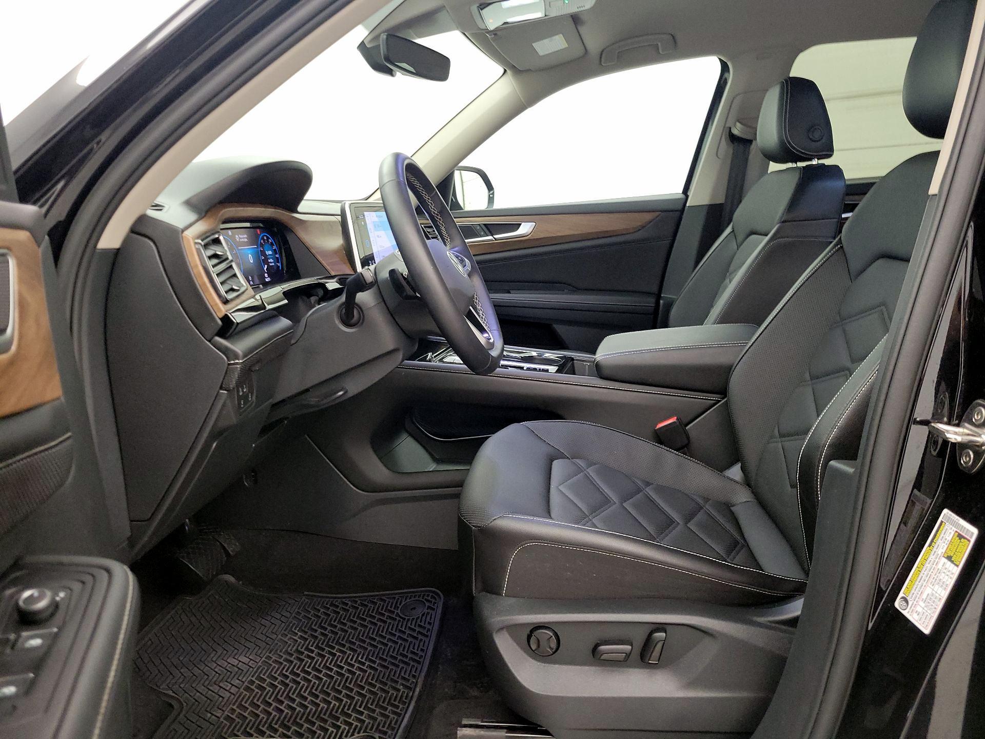 Thumbnail: 2024 Volkswagen Atlas - 11