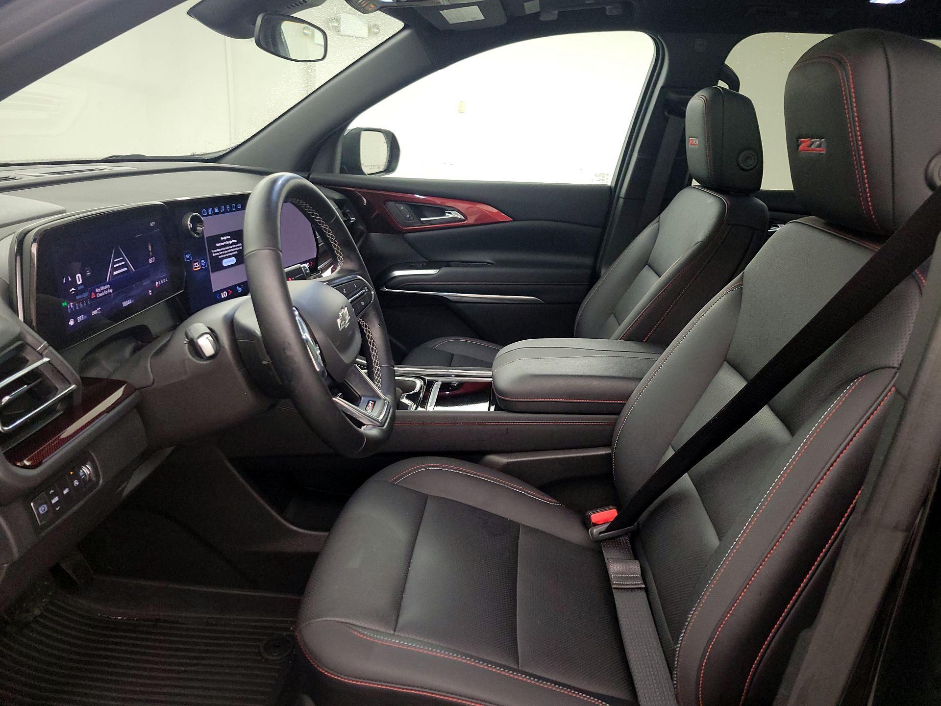 Thumbnail: 2025 Chevrolet Traverse - 11