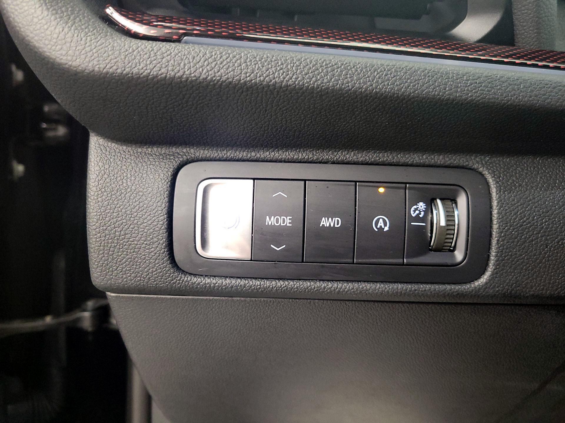 Thumbnail: 2025 Chevrolet Traverse - 13