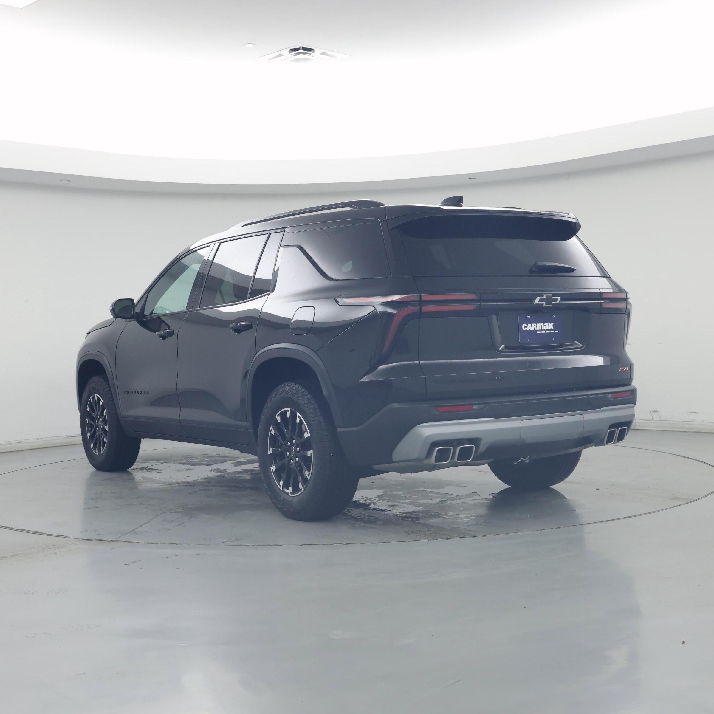 Thumbnail: 2025 Chevrolet Traverse - 2