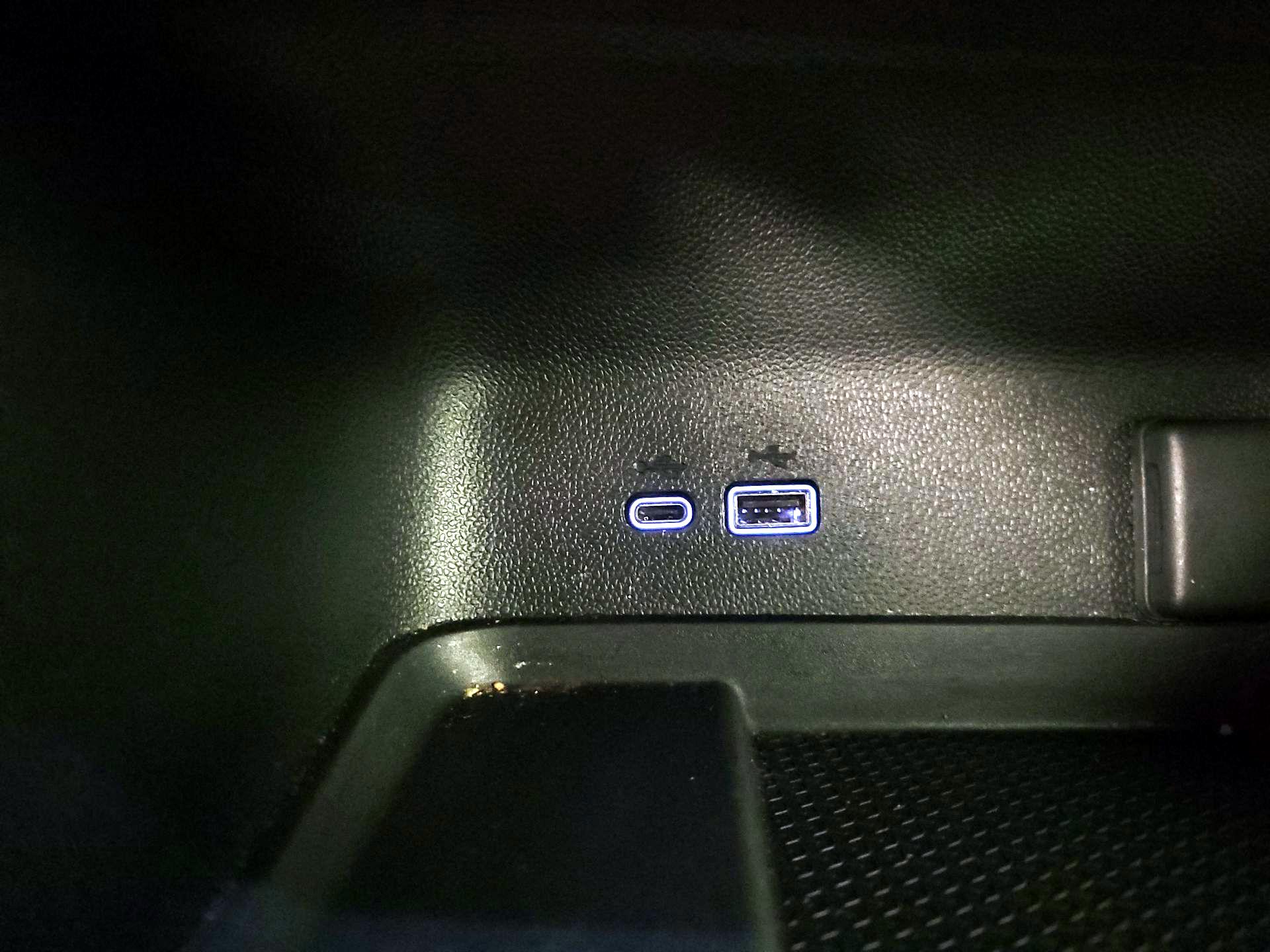 Thumbnail: 2025 Chevrolet Traverse - 19