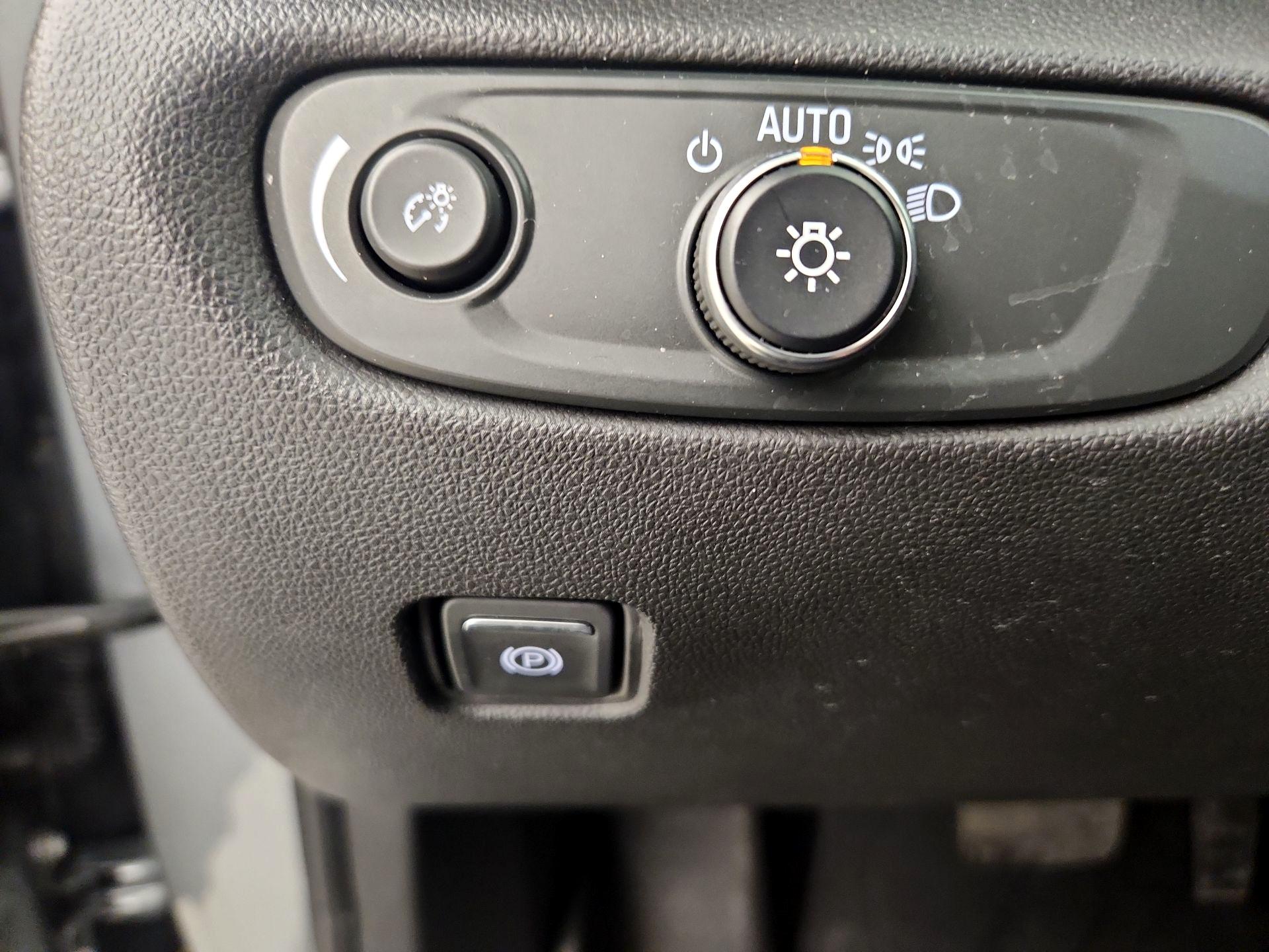 Thumbnail: 2023 Chevrolet Blazer - 13