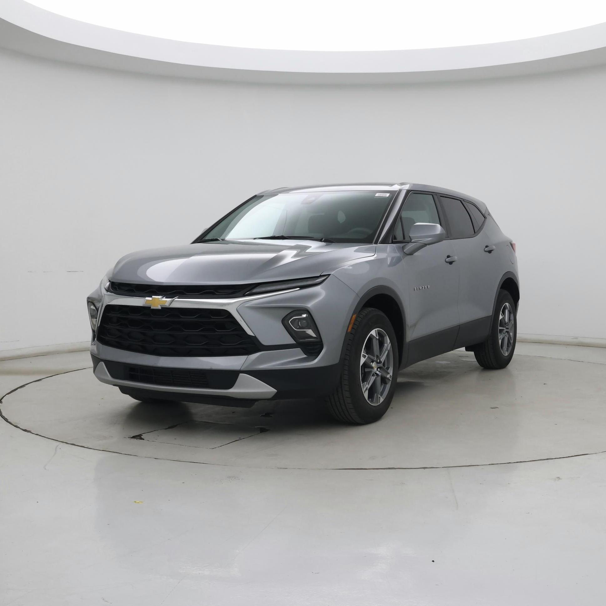 Thumbnail: 2023 Chevrolet Blazer - 4